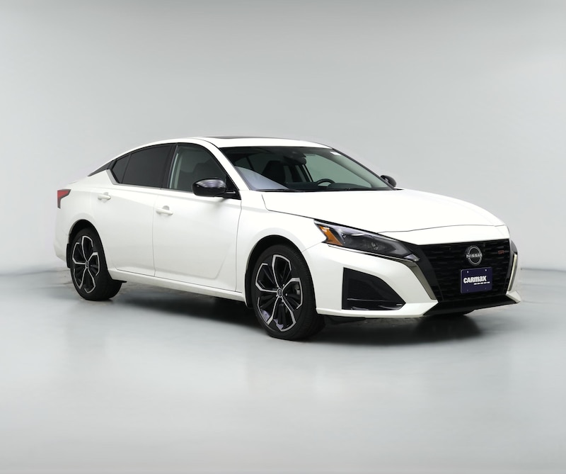 2024 Nissan Altima SR