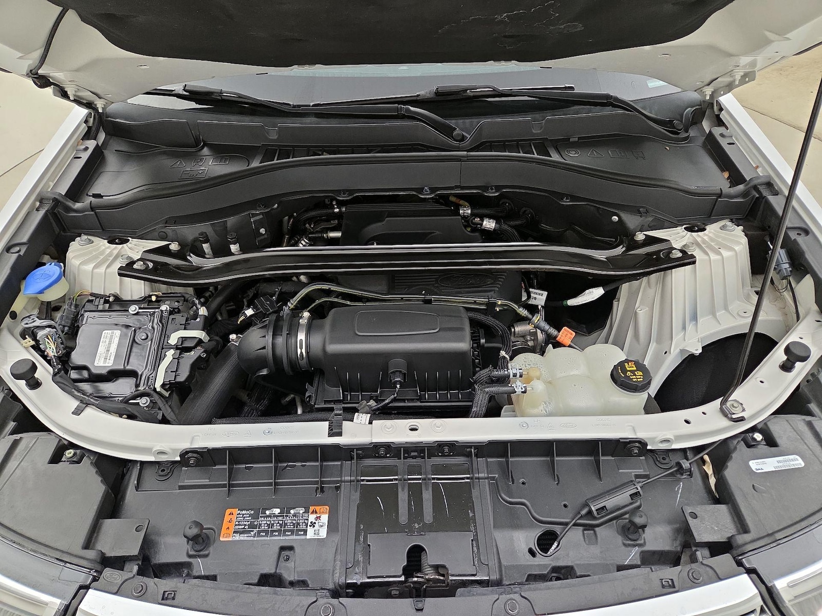 2020 Ford Explorer Limited - Photo 25