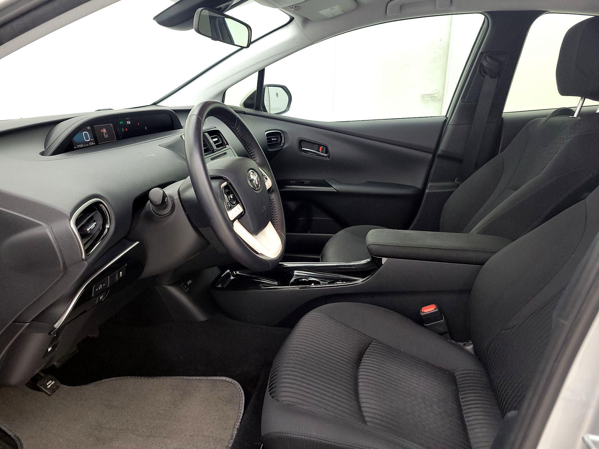 Thumbnail: 2019 Toyota Prius Prime - 11
