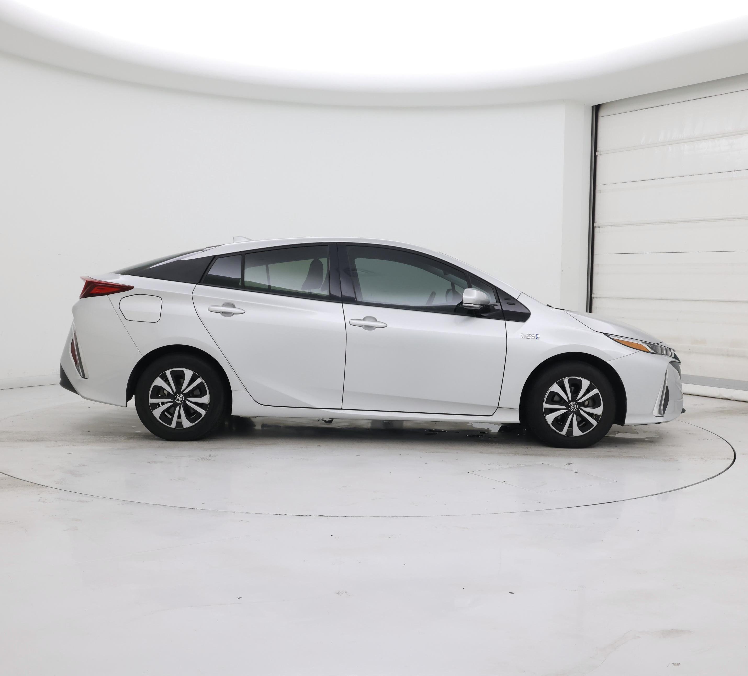 Thumbnail: 2019 Toyota Prius Prime - 7