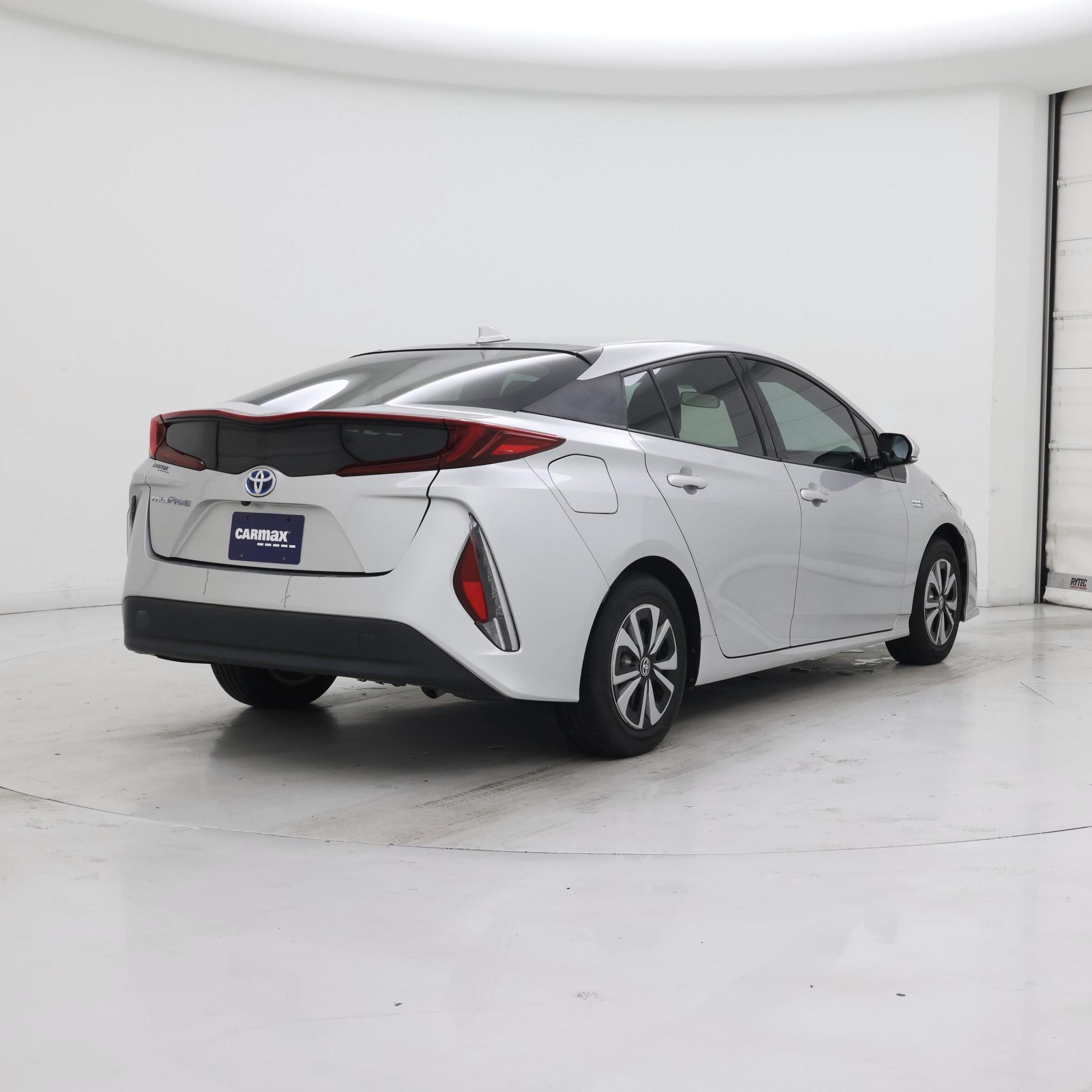 Thumbnail: 2019 Toyota Prius Prime - 8
