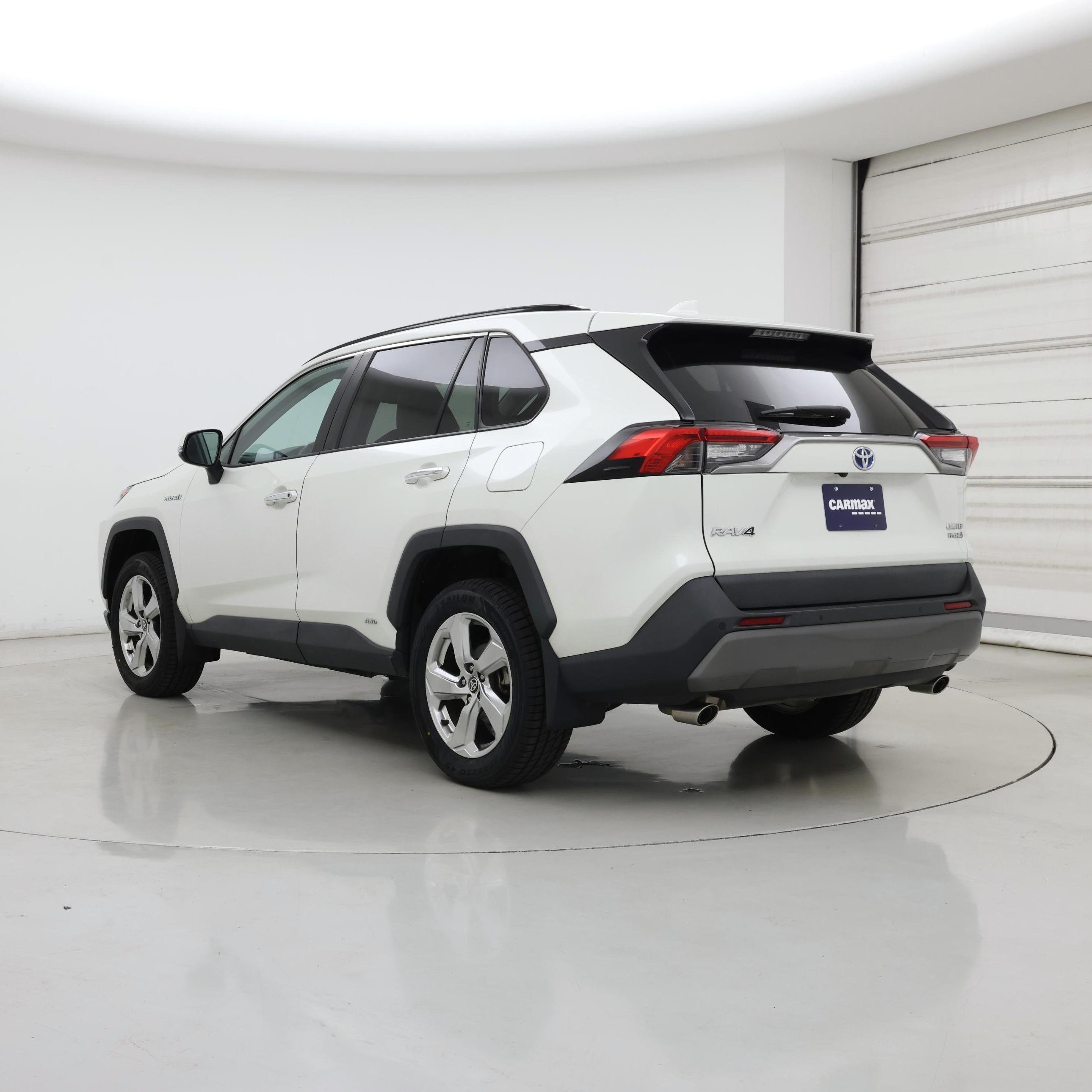 Thumbnail: 2021 Toyota RAV4 - 2