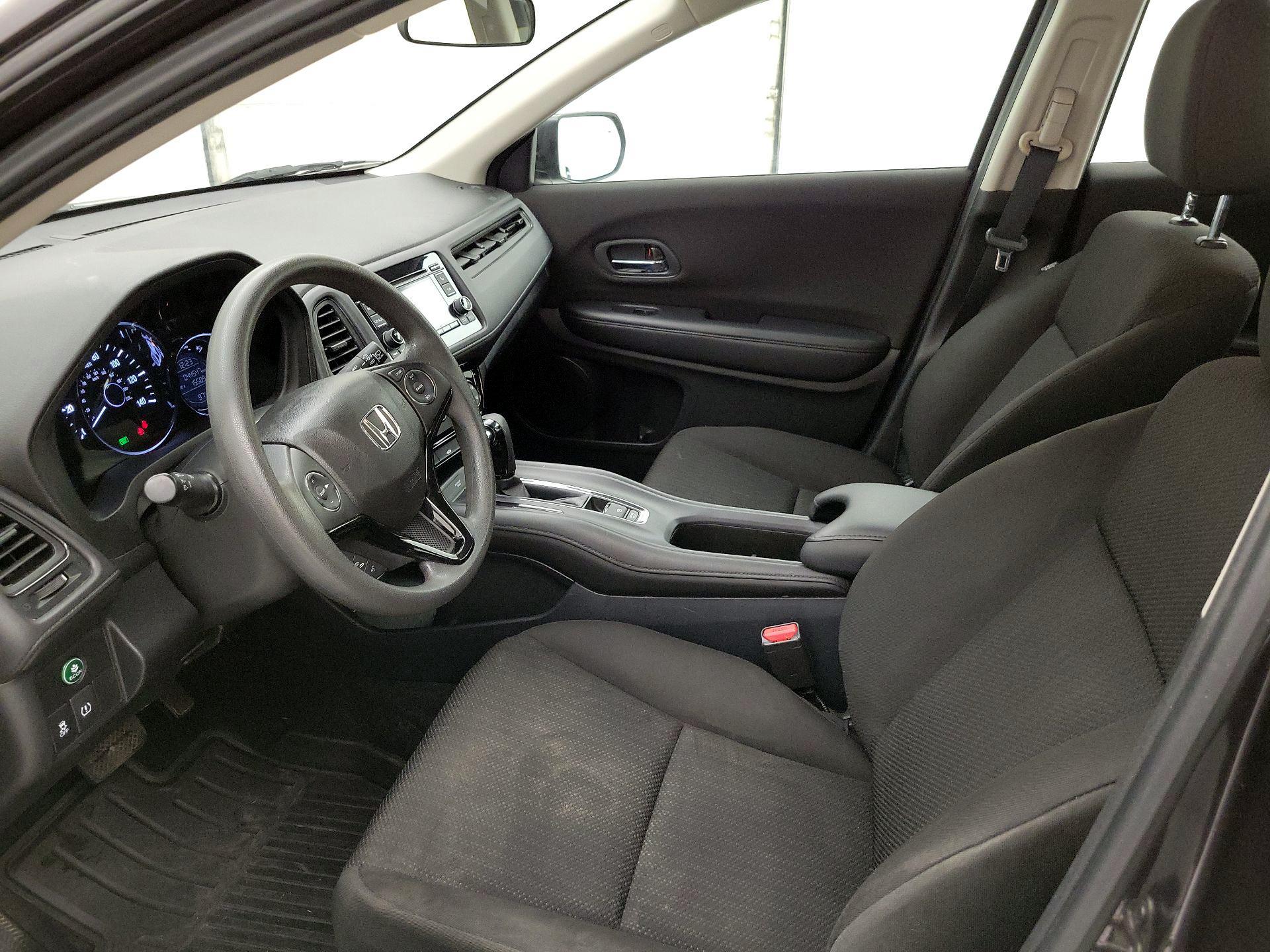 Thumbnail: 2018 Honda HR-V - 11