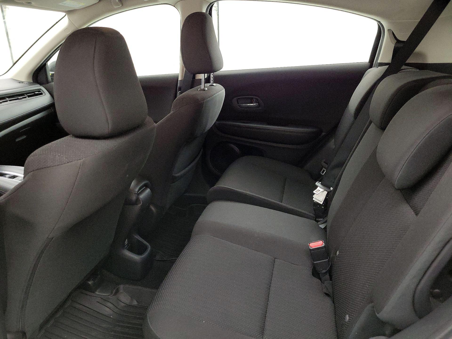 Thumbnail: 2018 Honda HR-V - 18