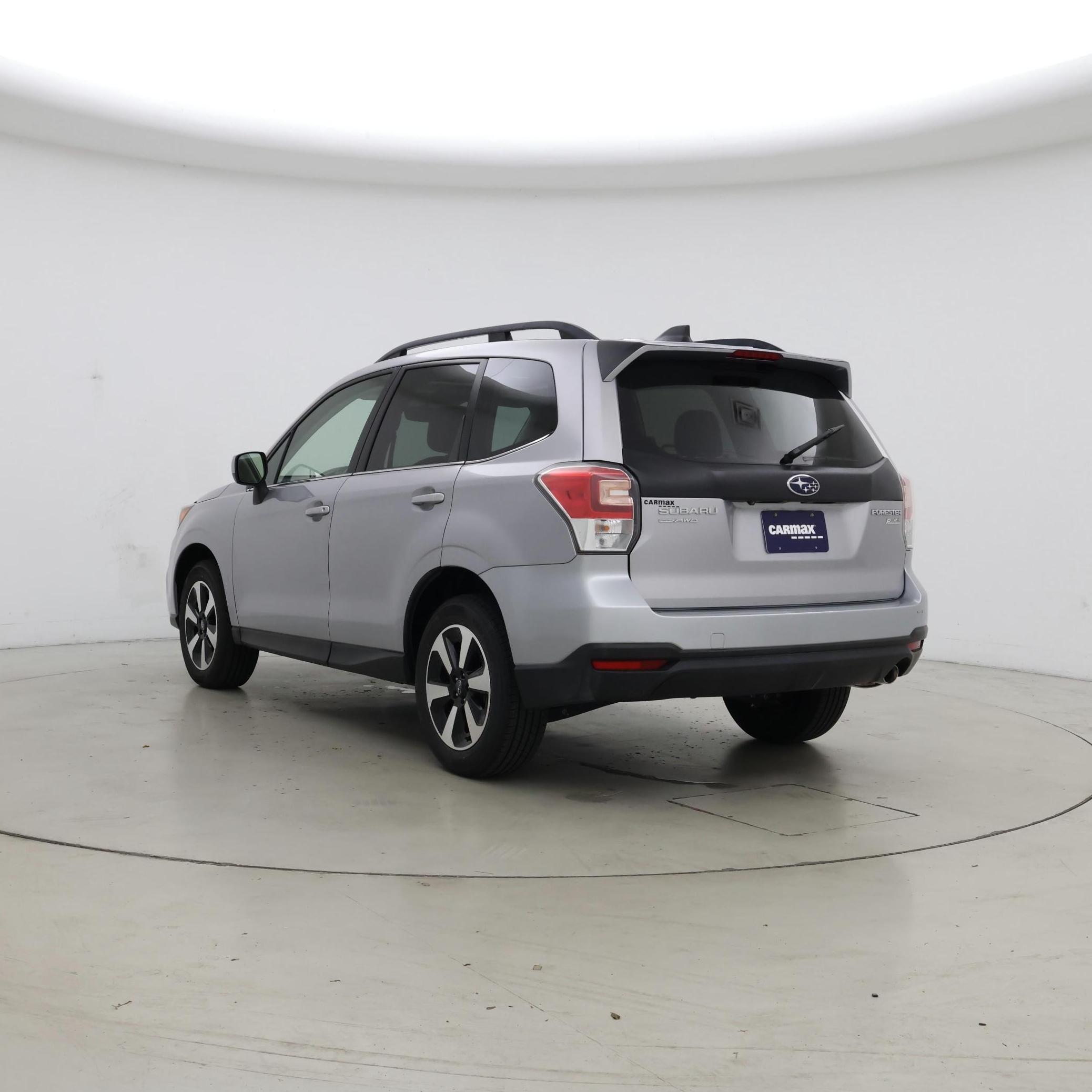 Thumbnail: 2017 Subaru Forester - 2