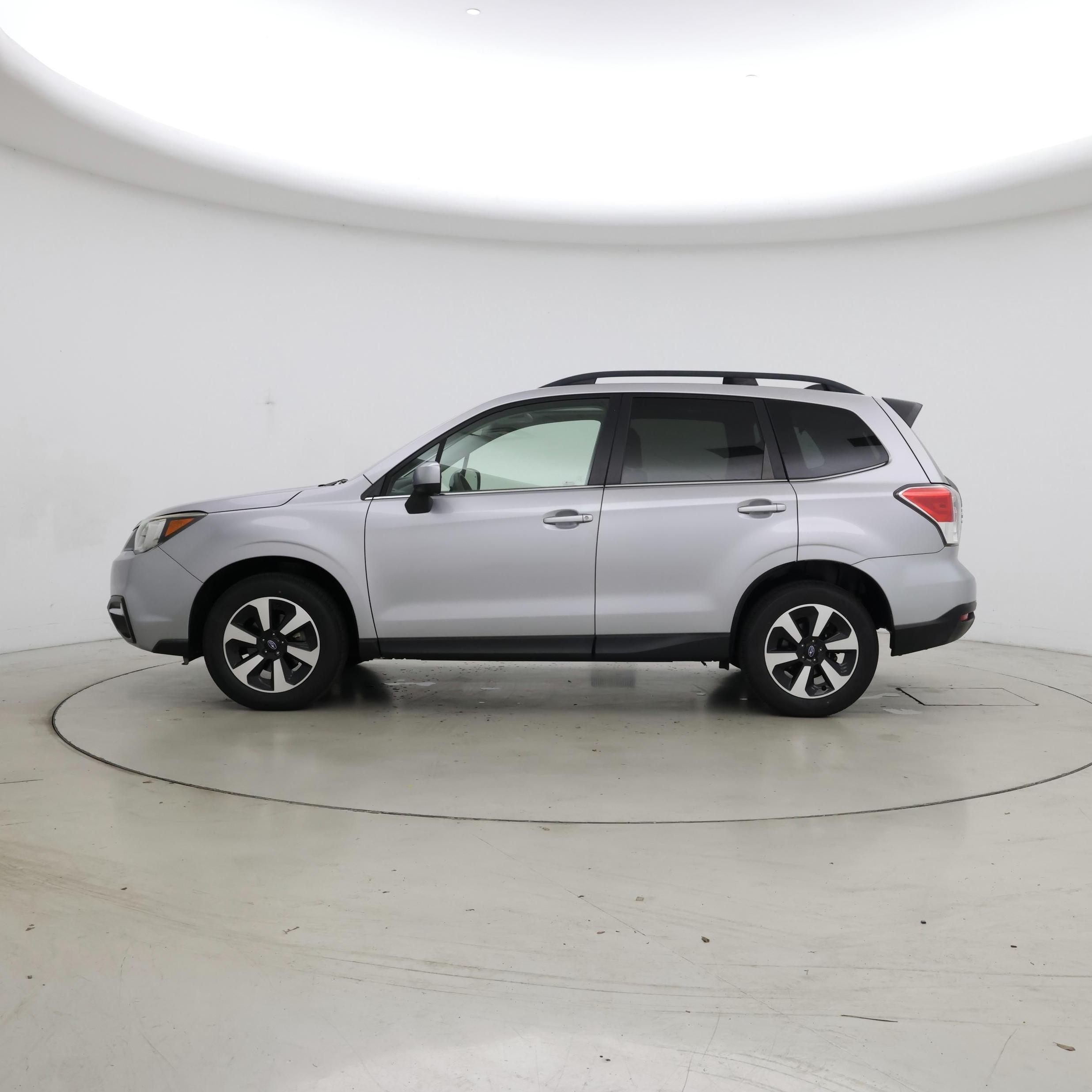 Thumbnail: 2017 Subaru Forester - 3