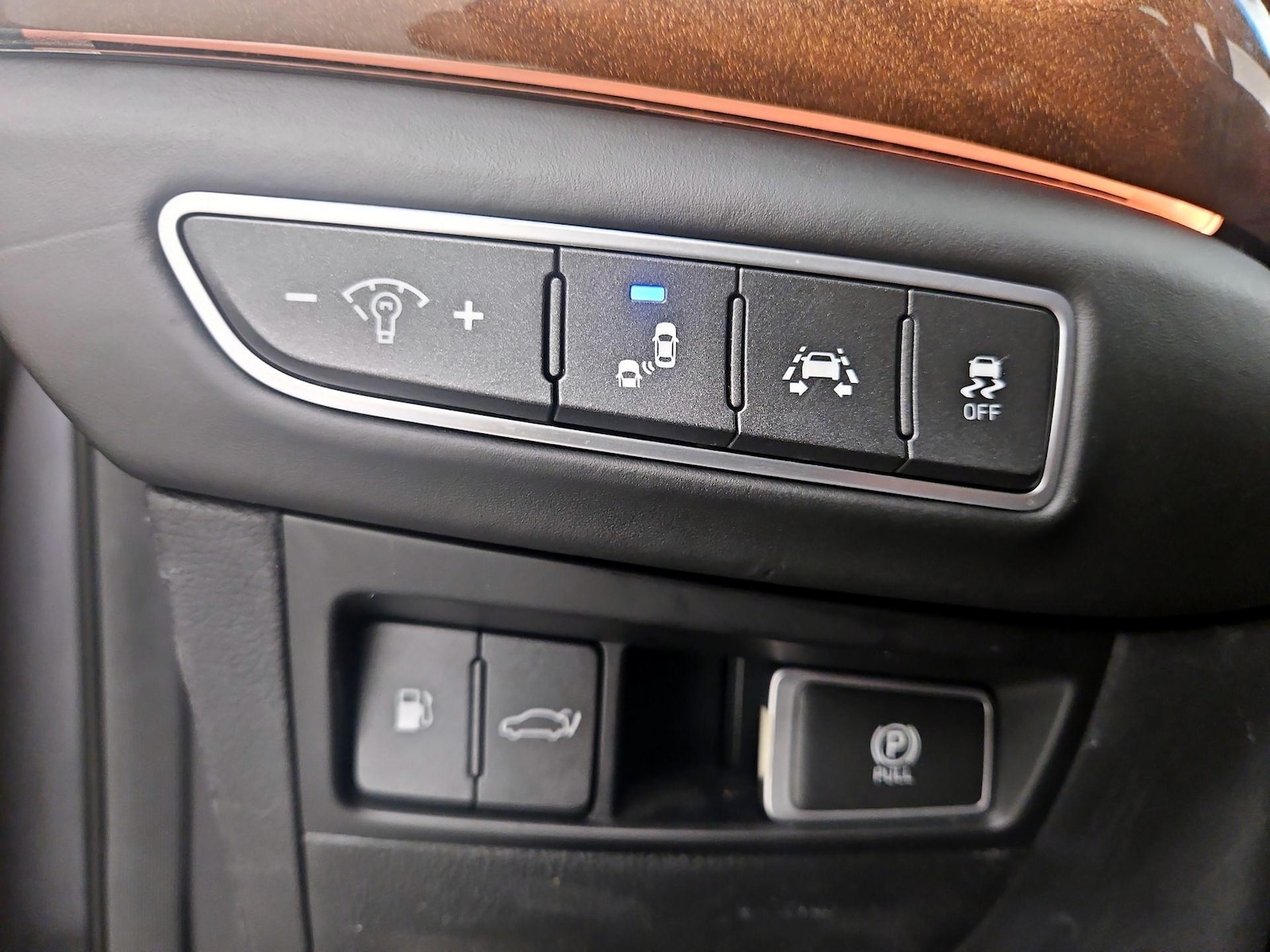 2017 GENESIS G90 Premium - Photo 14