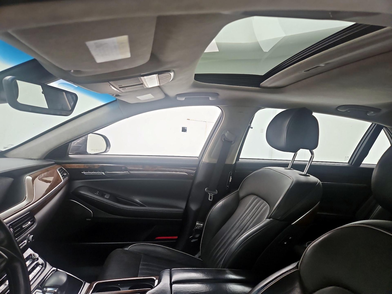 2017 GENESIS G90 Premium - Photo 20