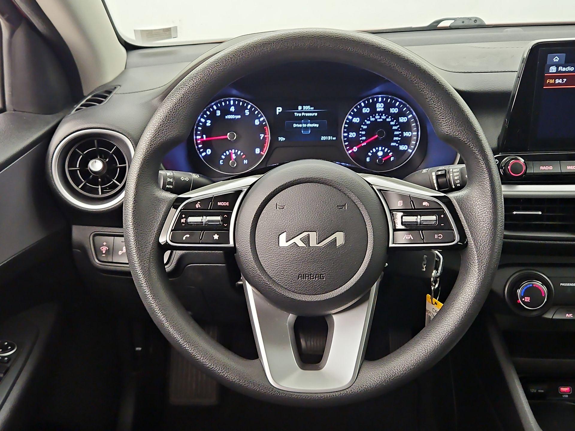 Thumbnail: 2023 Kia Forte - 10