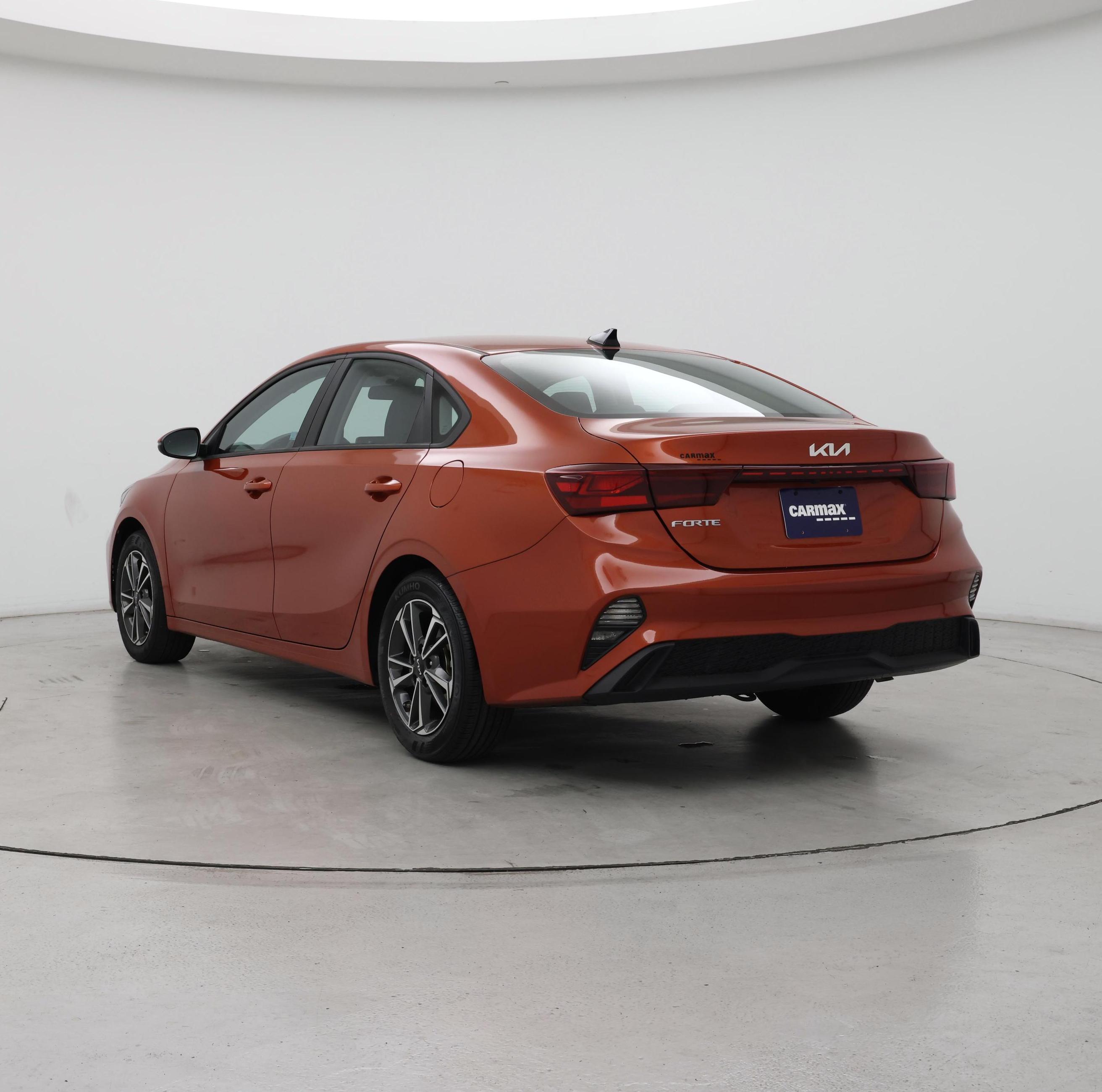 Thumbnail: 2023 Kia Forte - 2