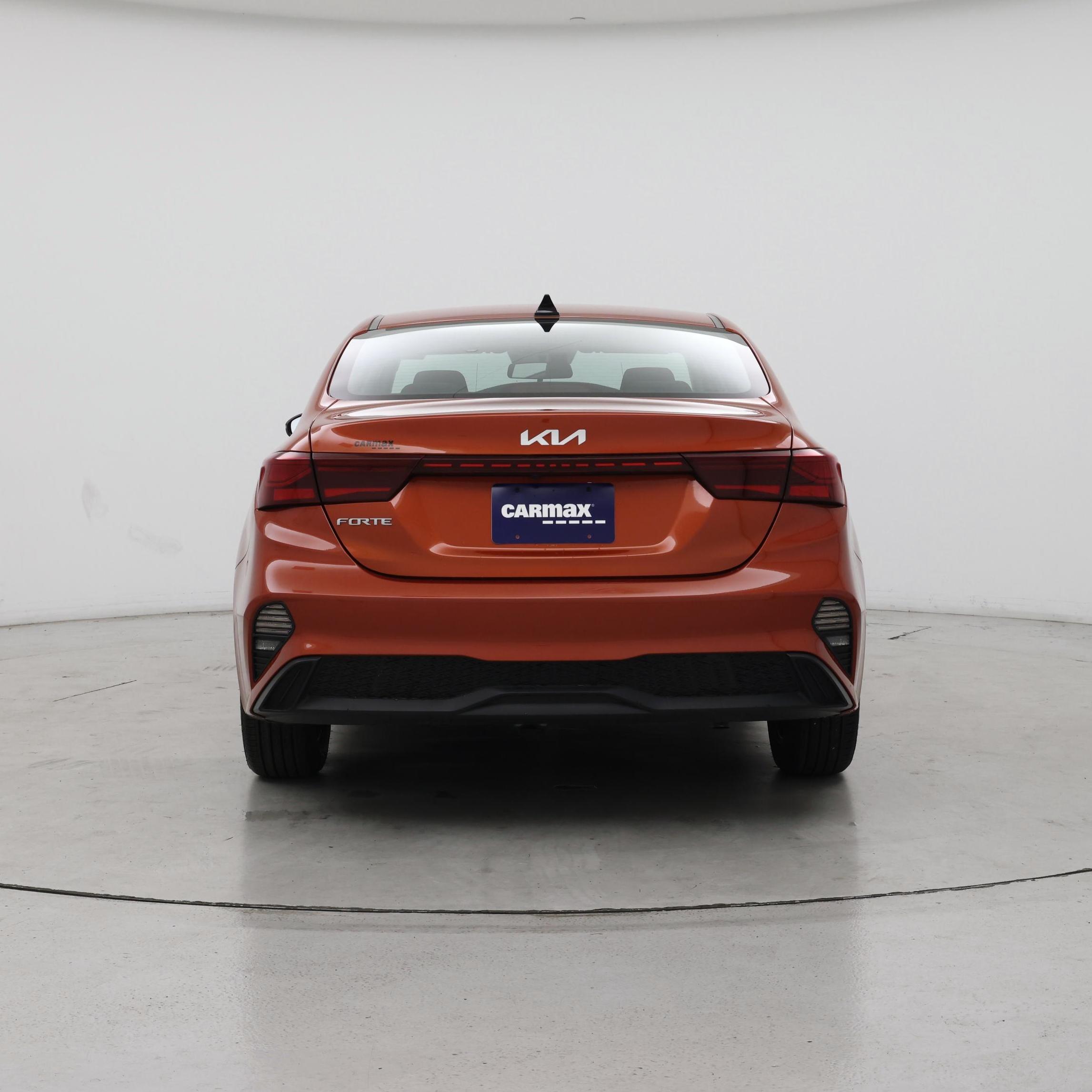 Thumbnail: 2023 Kia Forte - 6