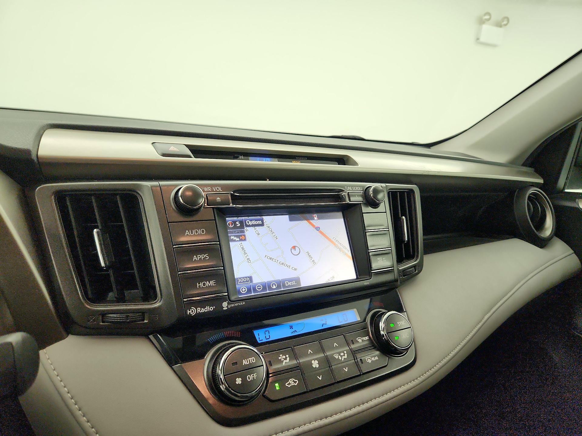 Thumbnail: 2014 Toyota RAV4 - 14