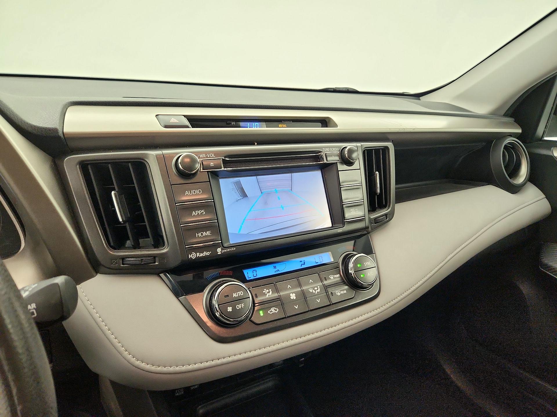Thumbnail: 2014 Toyota RAV4 - 15