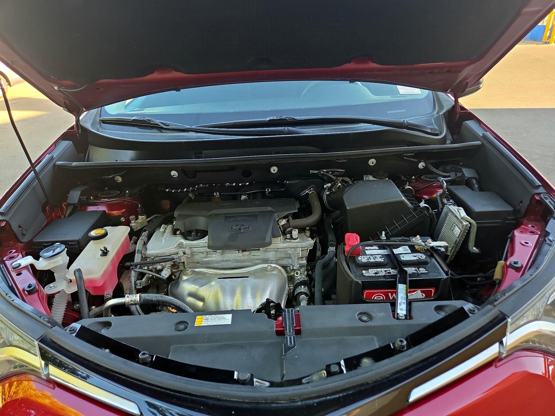 Thumbnail: 2018 Toyota RAV4 - 19