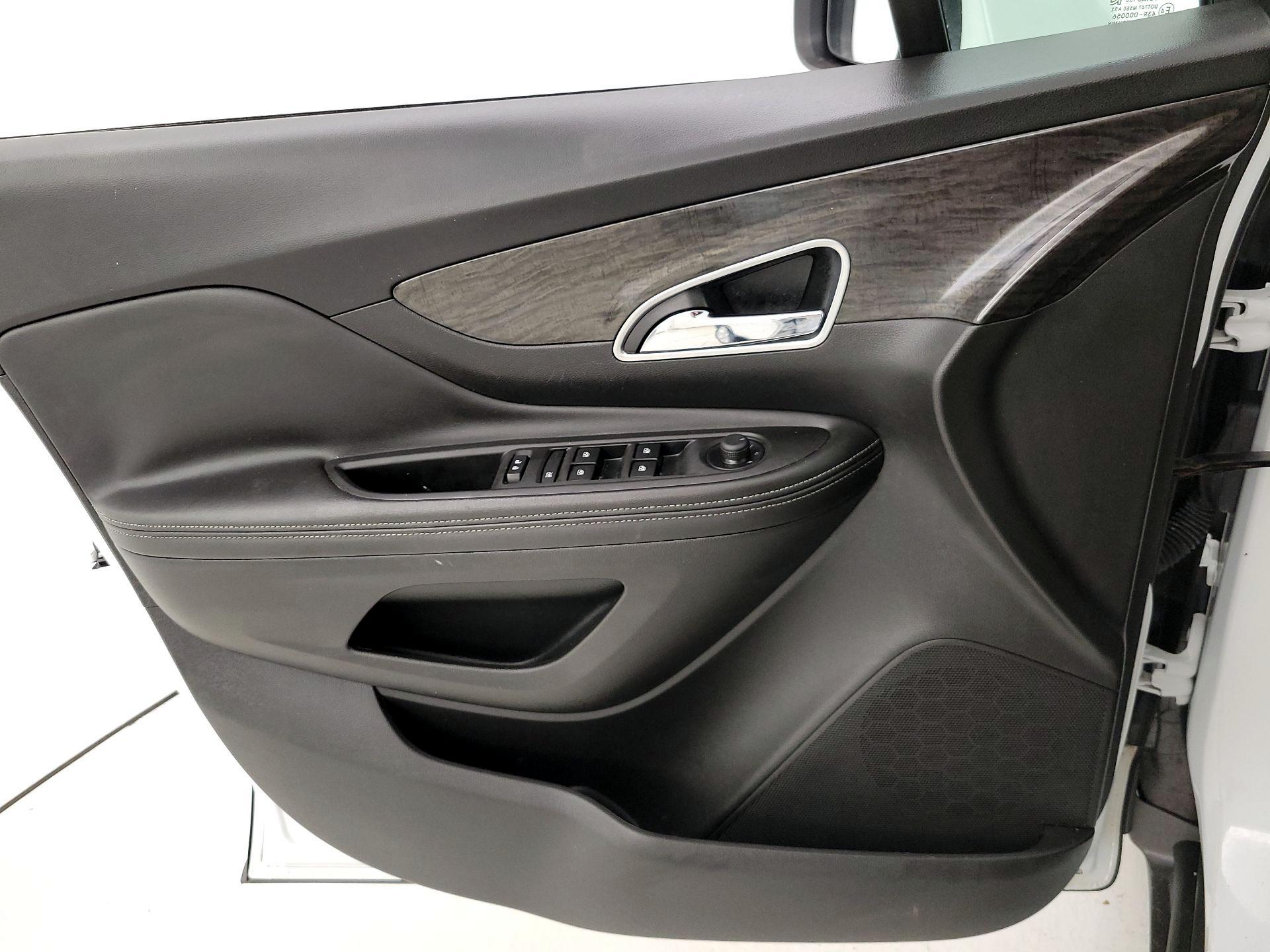 Thumbnail: 2016 Buick Encore - 12