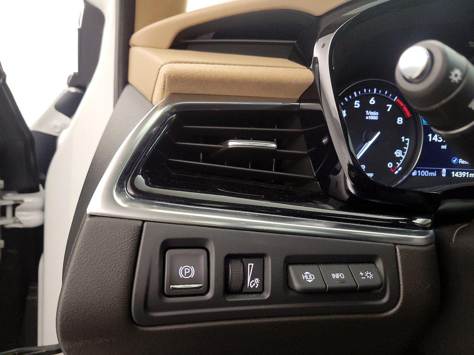2022 Cadillac XT6 Premium Luxury - Photo 14