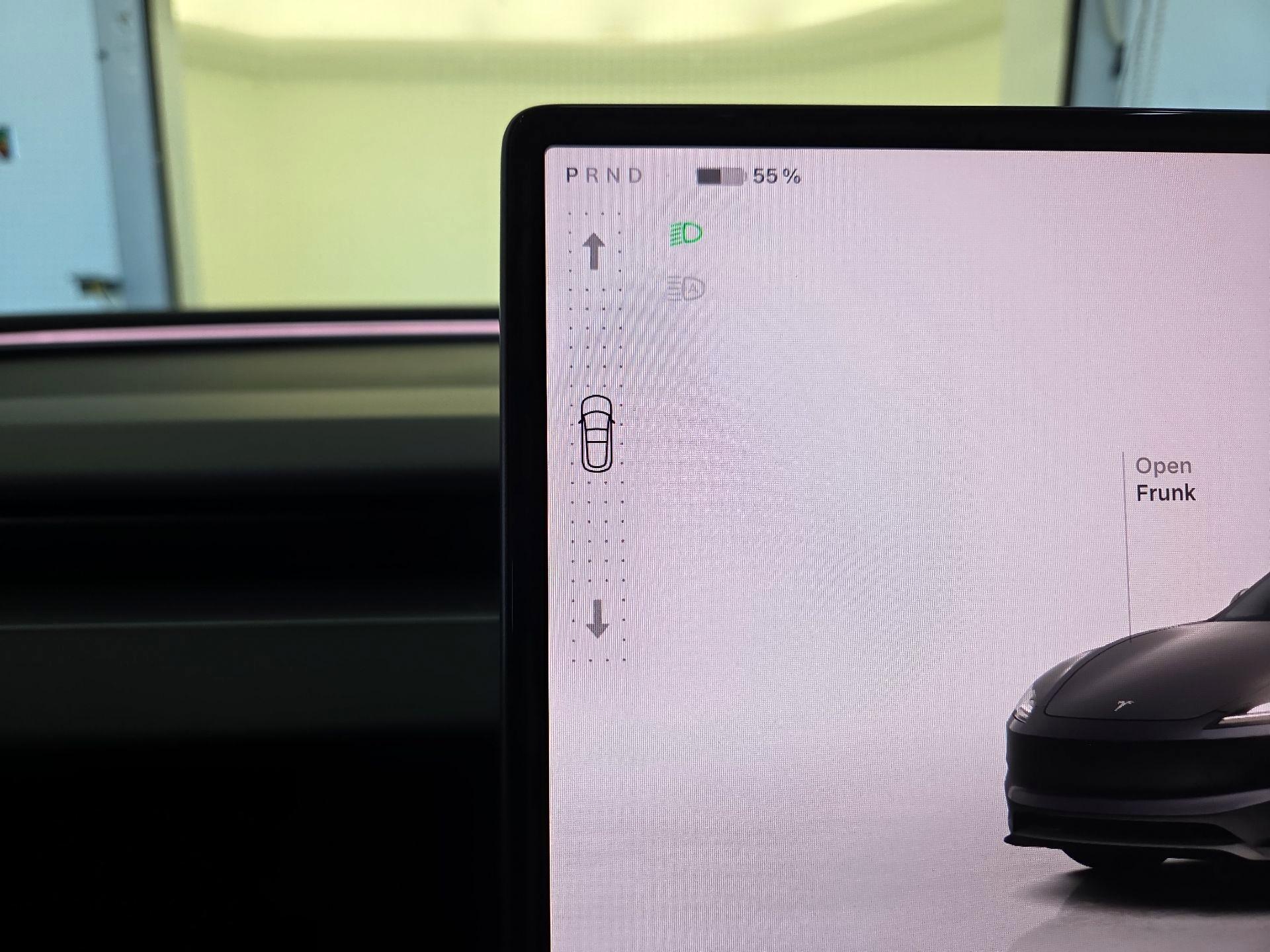 Thumbnail: 2025 Tesla Model 3 - 17