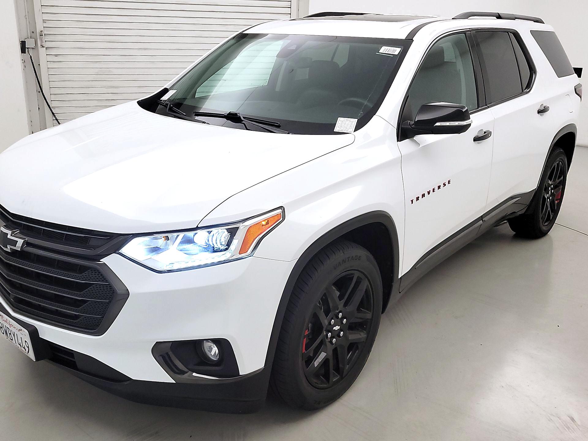 Thumbnail: 2021 Chevrolet Traverse - 3