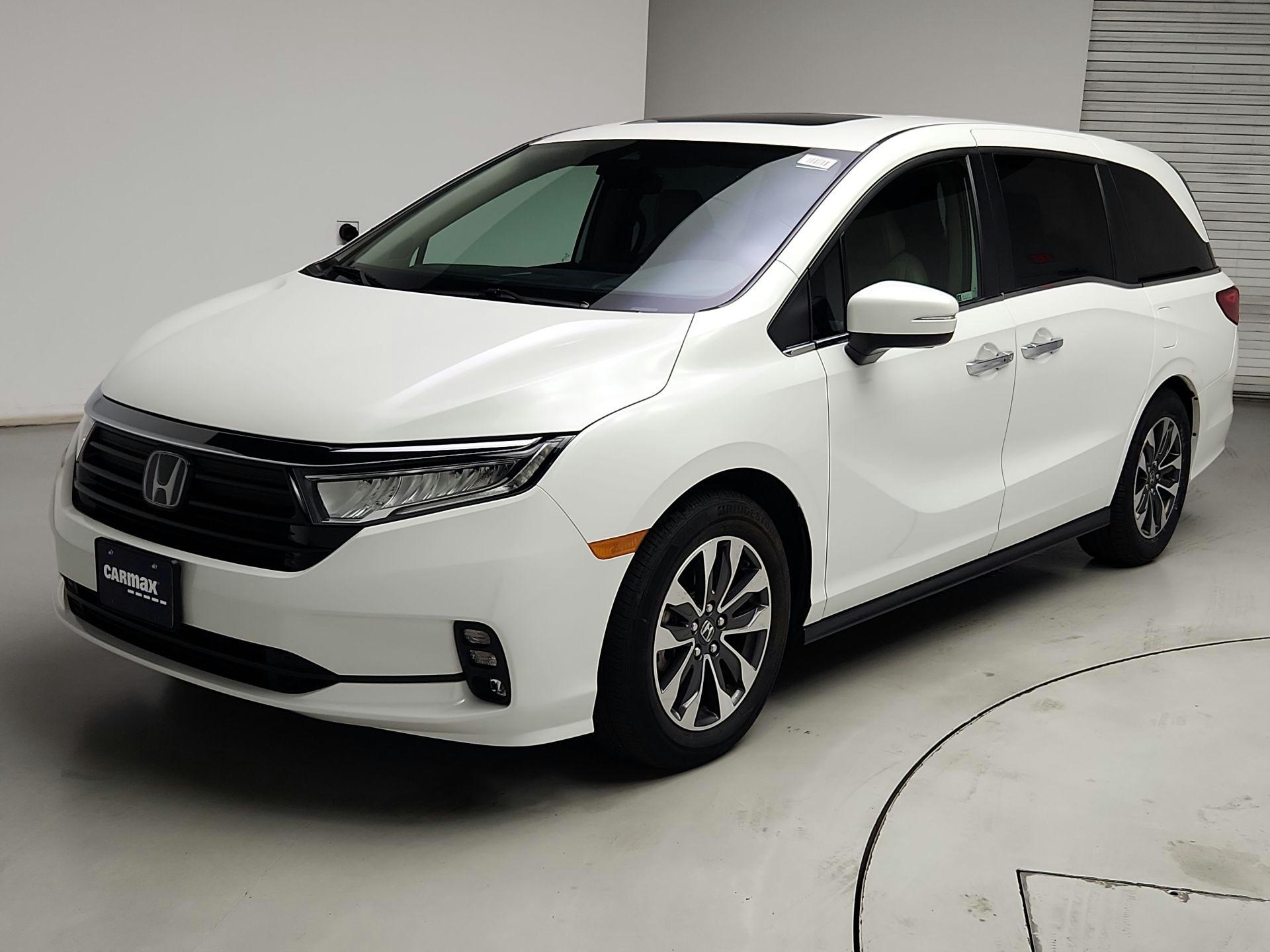 Thumbnail: 2022 Honda Odyssey - 3