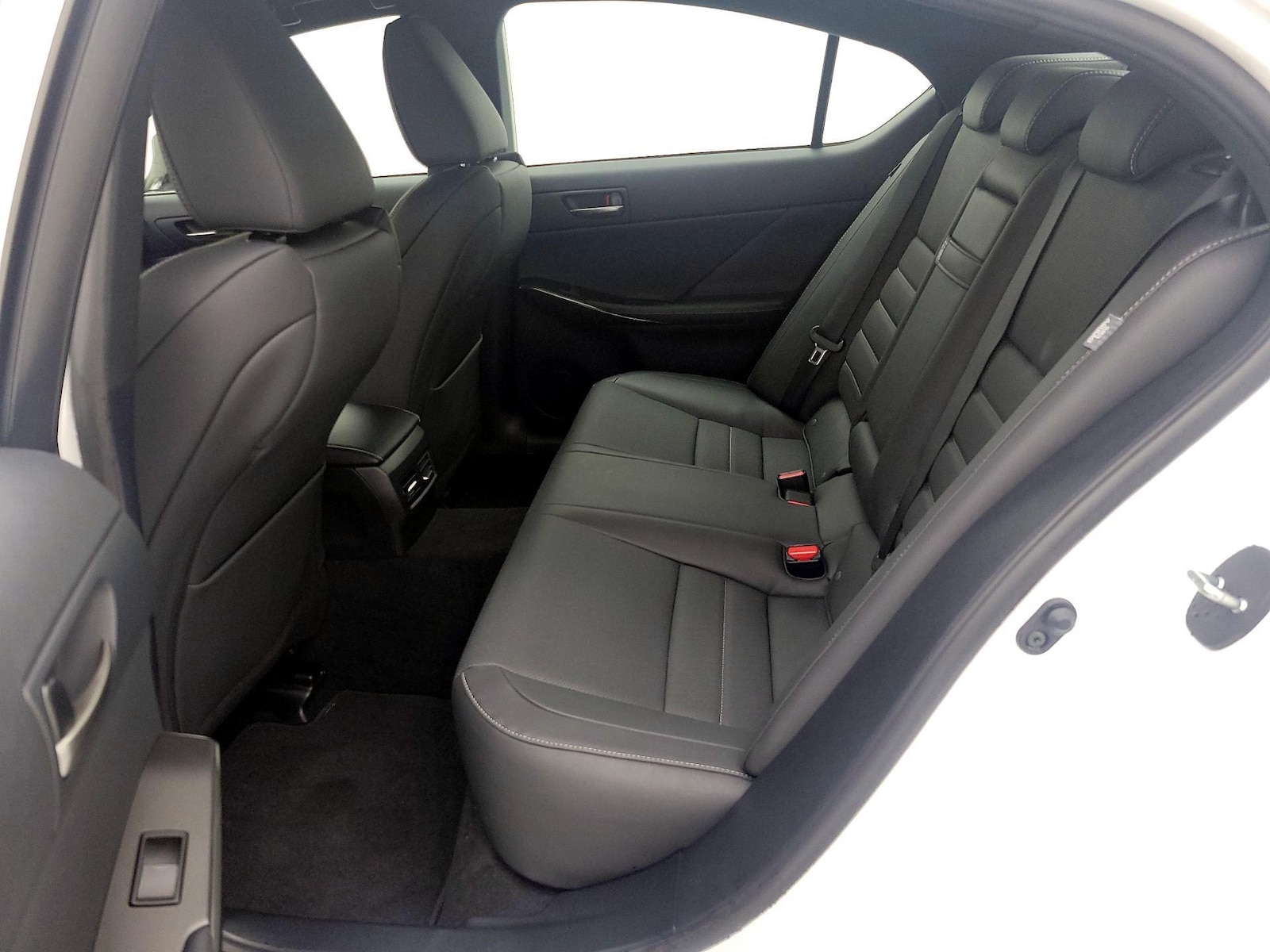 2023 Lexus IS 350 F SPORT - Photo 21