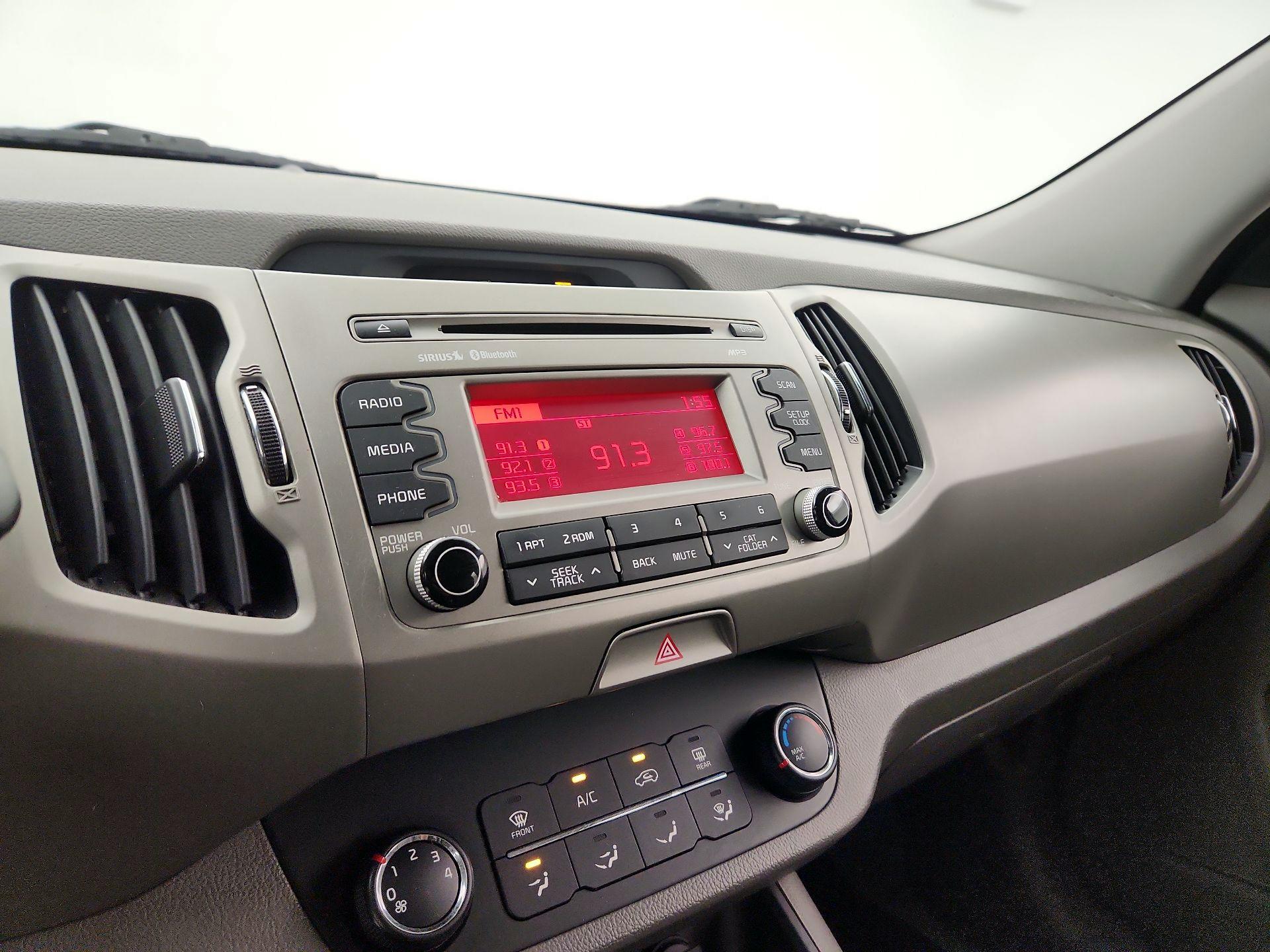 Thumbnail: 2015 Kia Sportage - 14