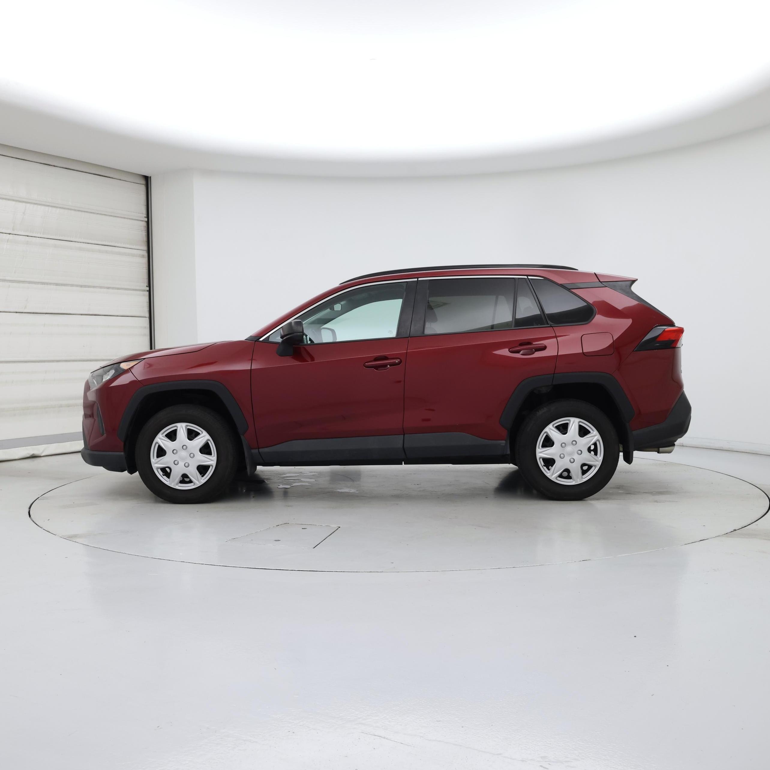 Thumbnail: 2019 Toyota RAV4 - 3