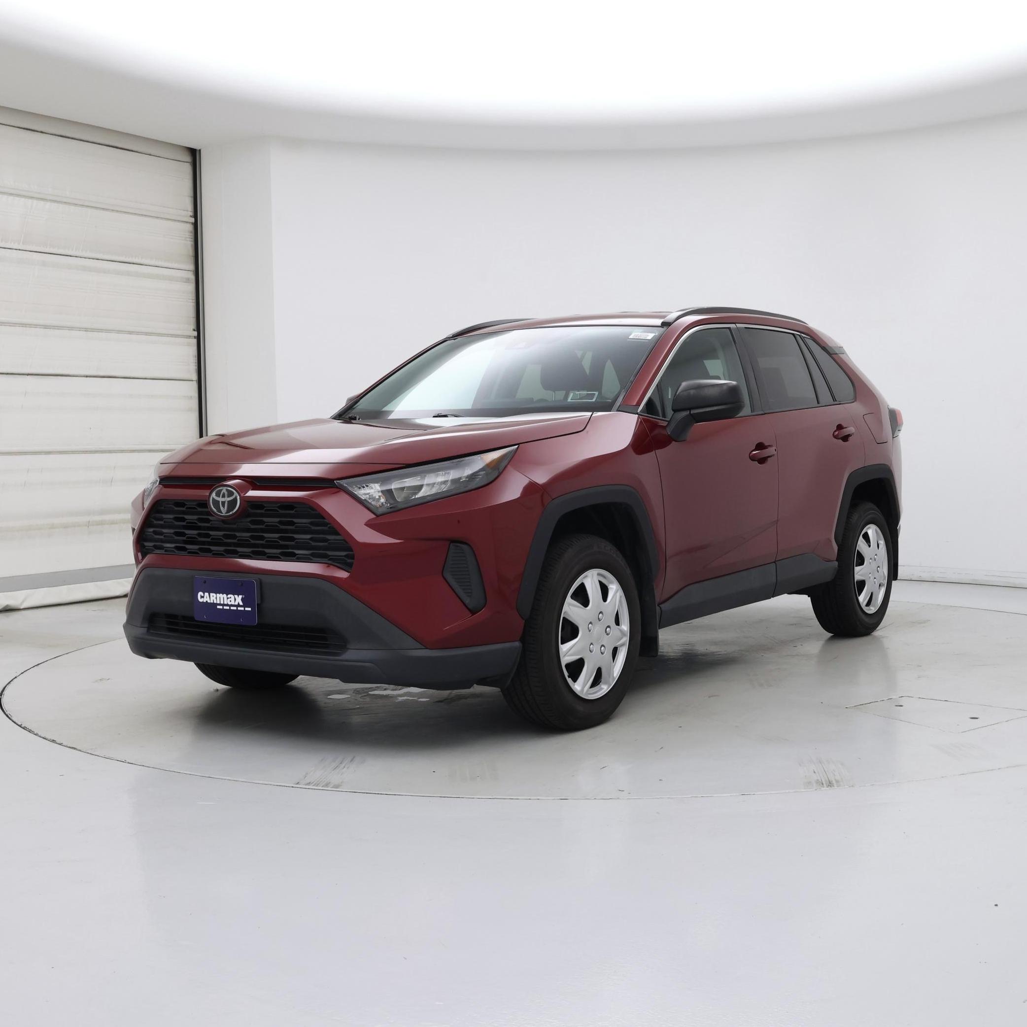 Thumbnail: 2019 Toyota RAV4 - 4