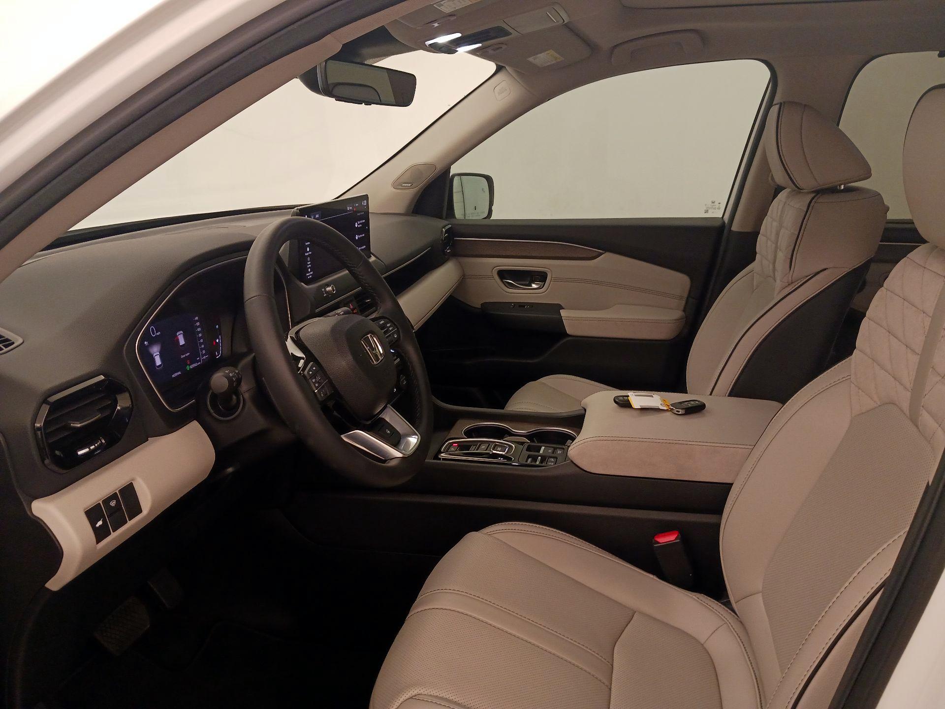 Thumbnail: 2026 Honda Pilot - 11