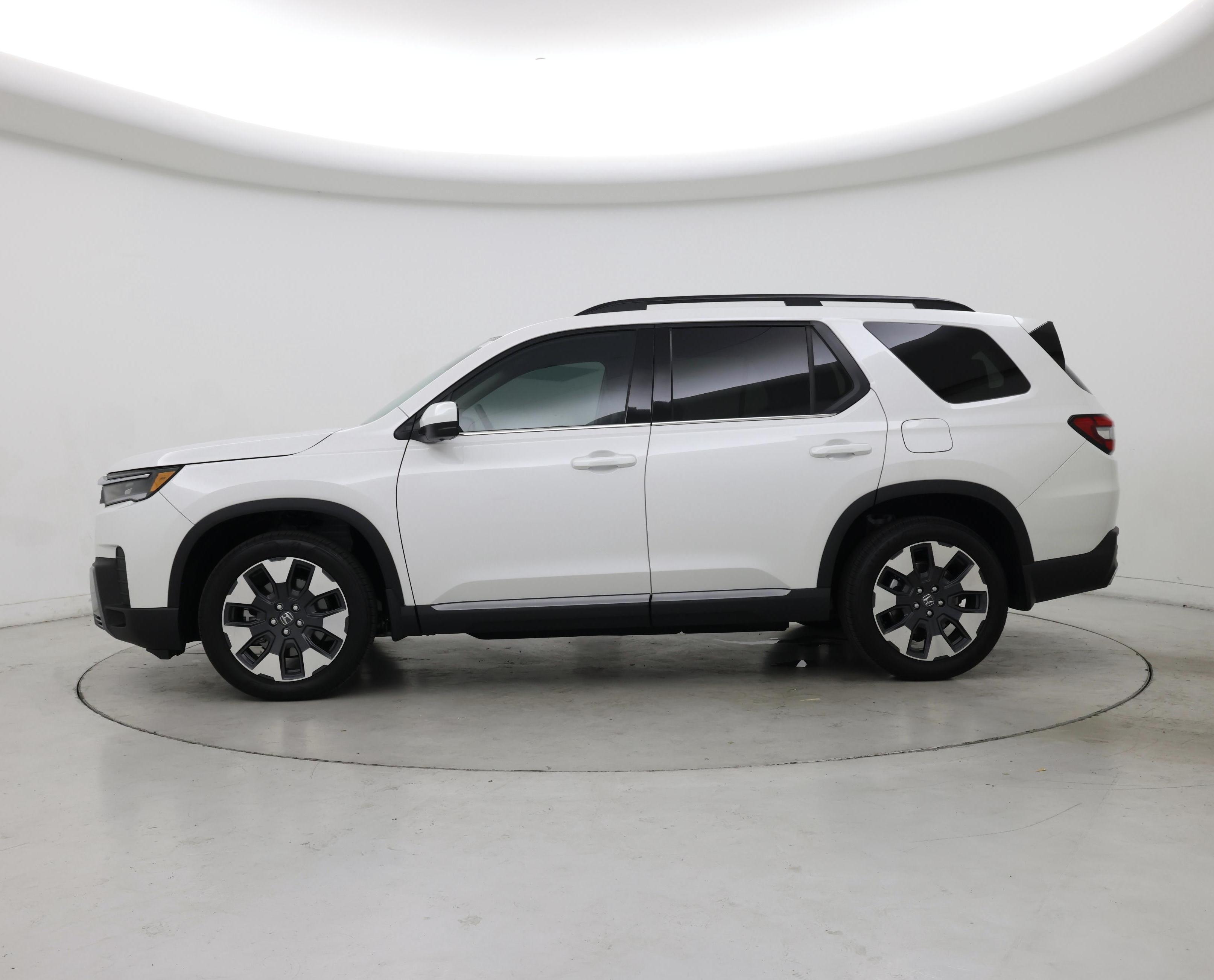 Thumbnail: 2026 Honda Pilot - 3