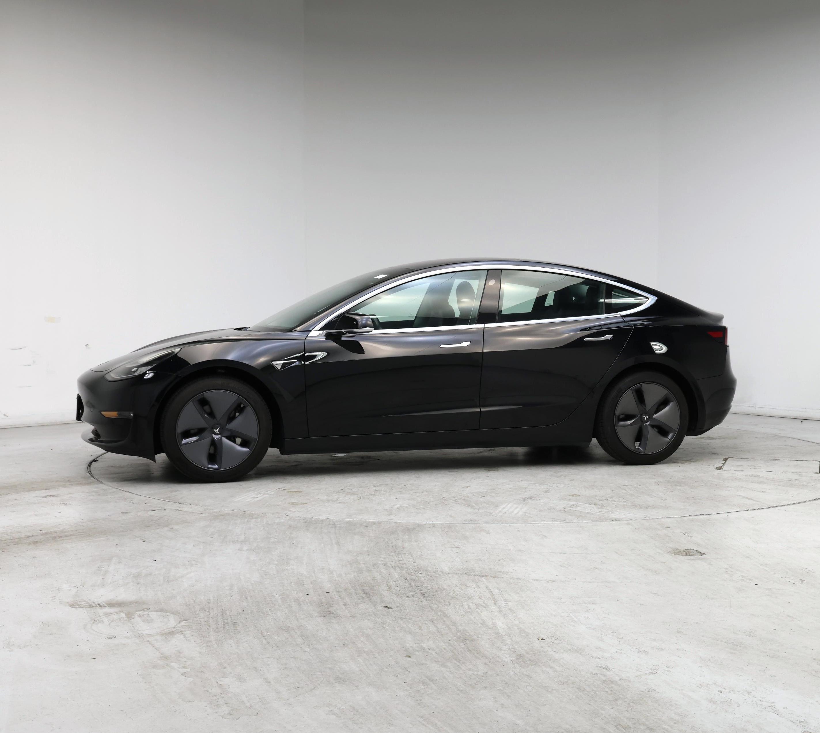 Thumbnail: 2019 Tesla Model 3 - 3