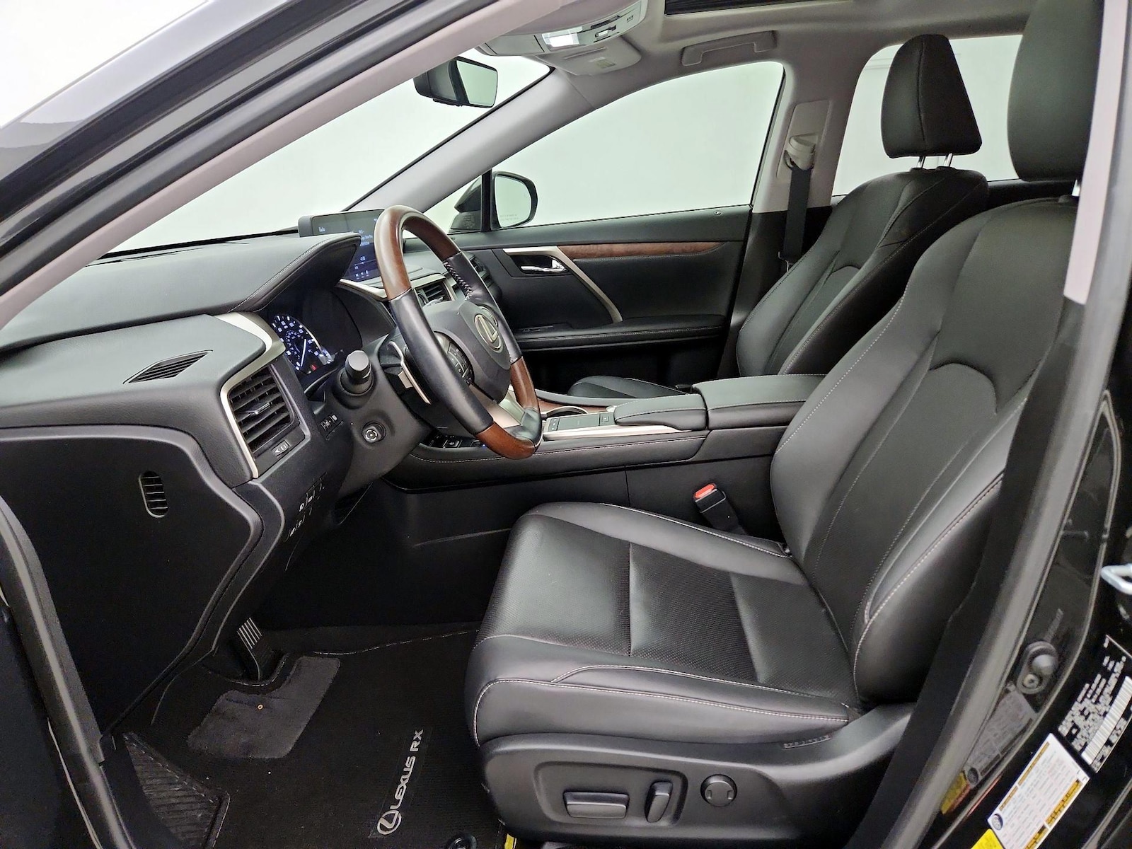 2021 Lexus RX 350 - Photo 12