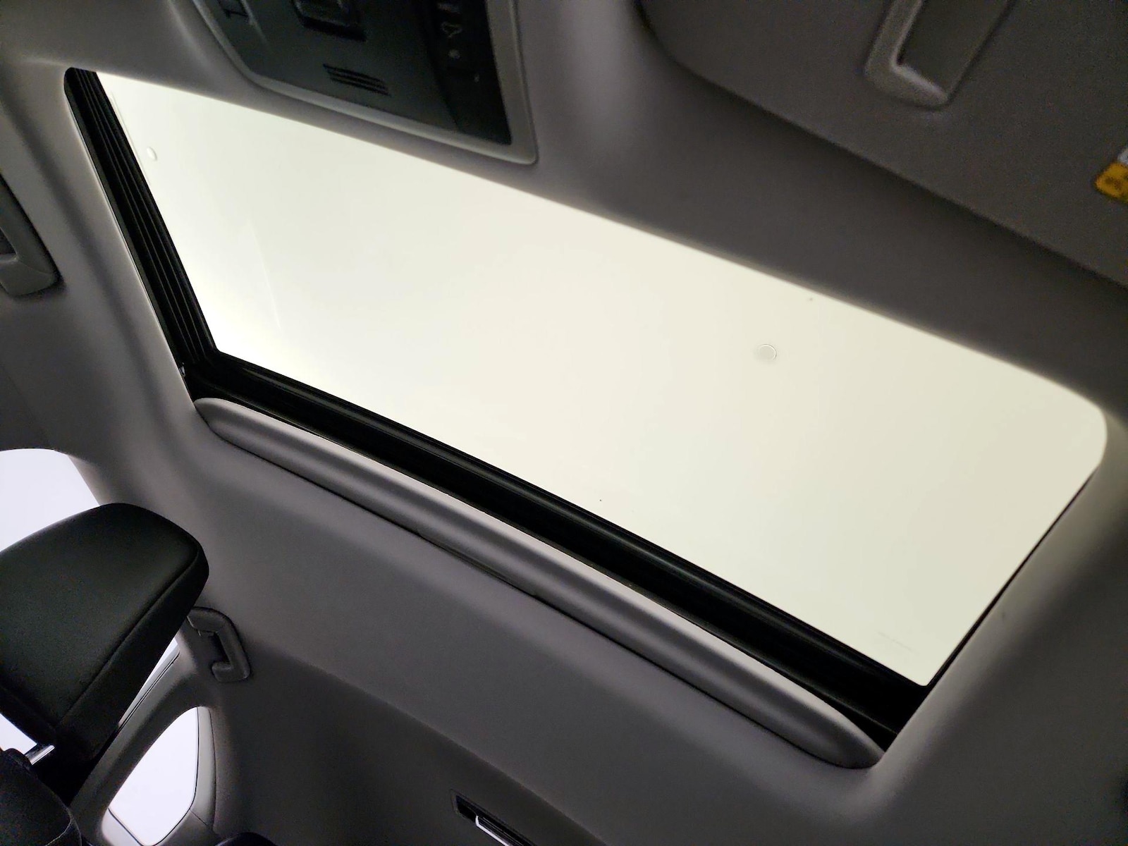 2021 Lexus RX 350 - Photo 21