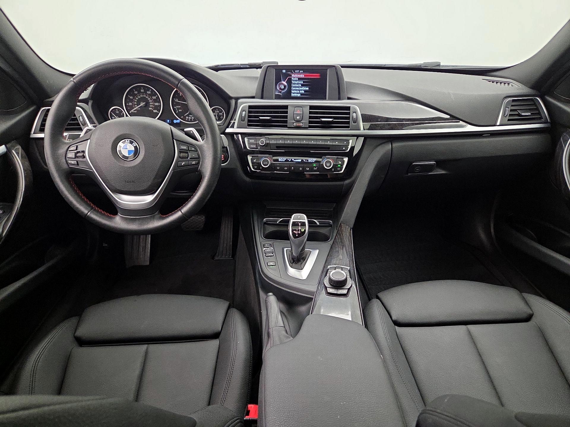 Thumbnail: 2017 BMW 3 Series - 9