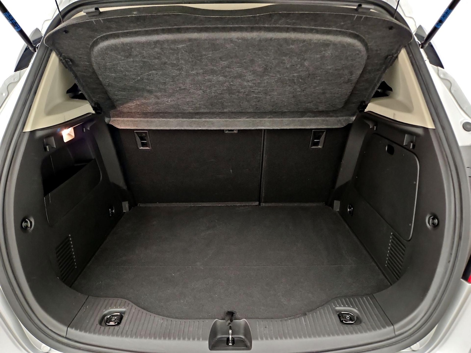 2017 Buick Encore Preferred - Photo 21