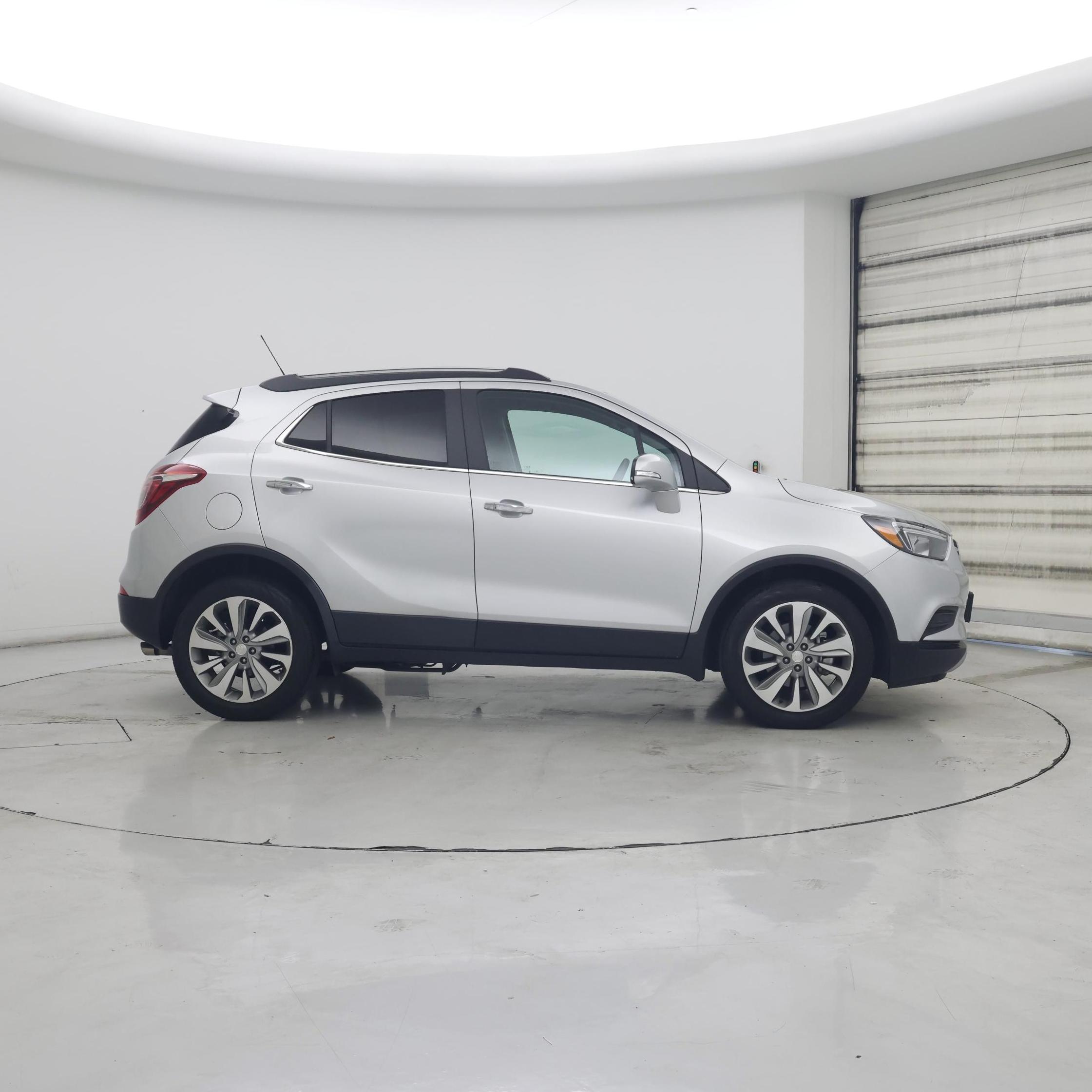 Thumbnail: 2017 Buick Encore - 7
