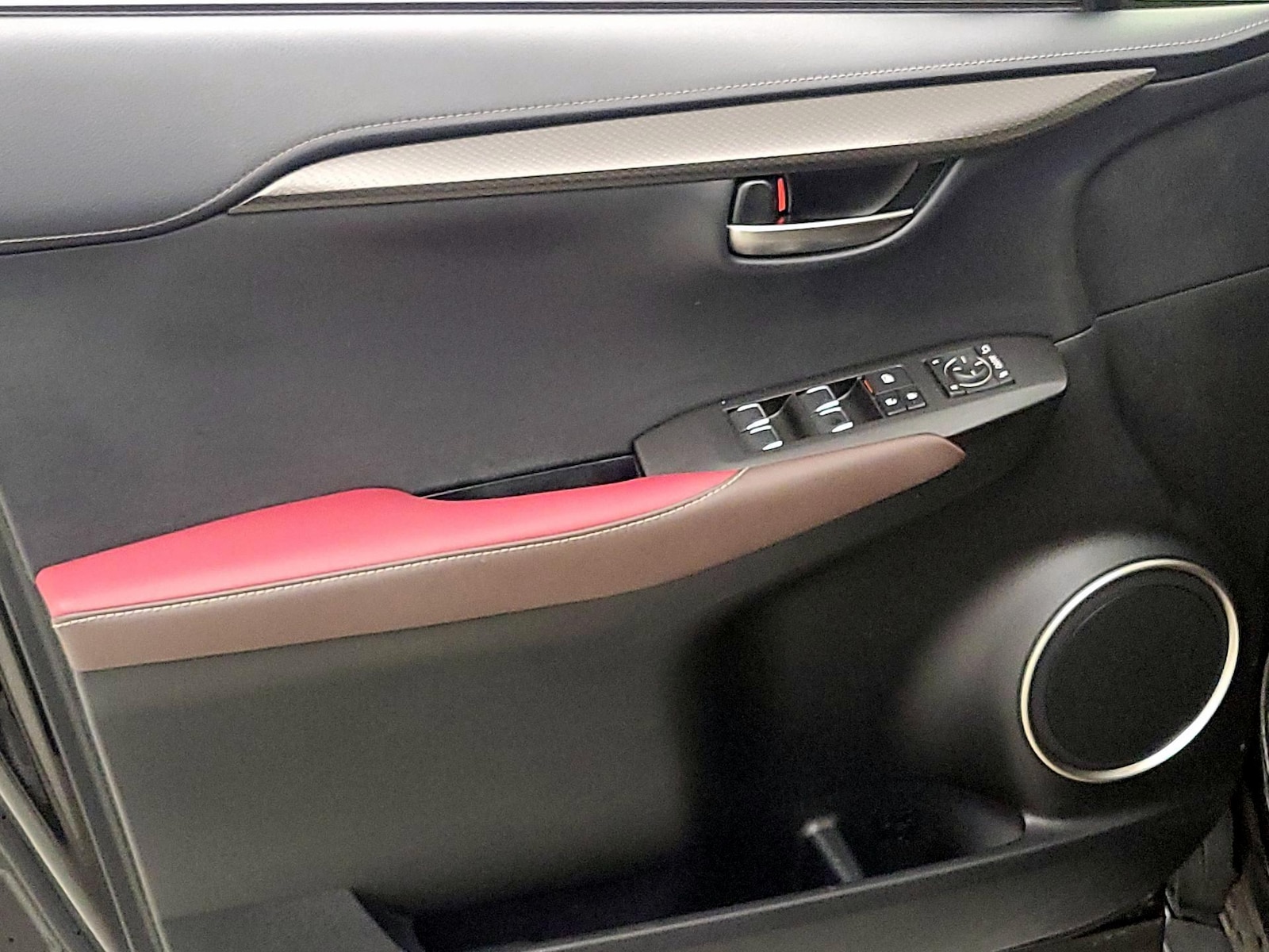 2019 Lexus NX 300 - Photo 13