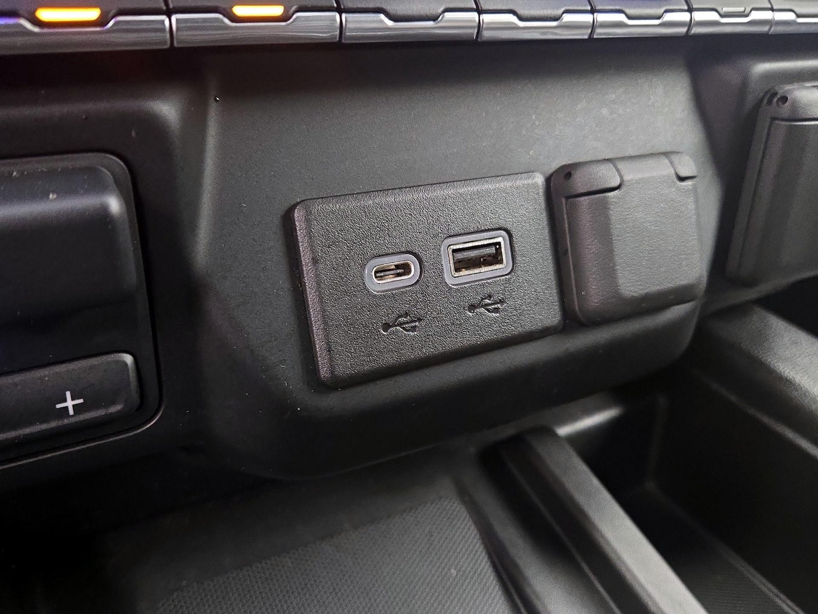 2020 GMC Sierra 1500 AT4 - Photo 19