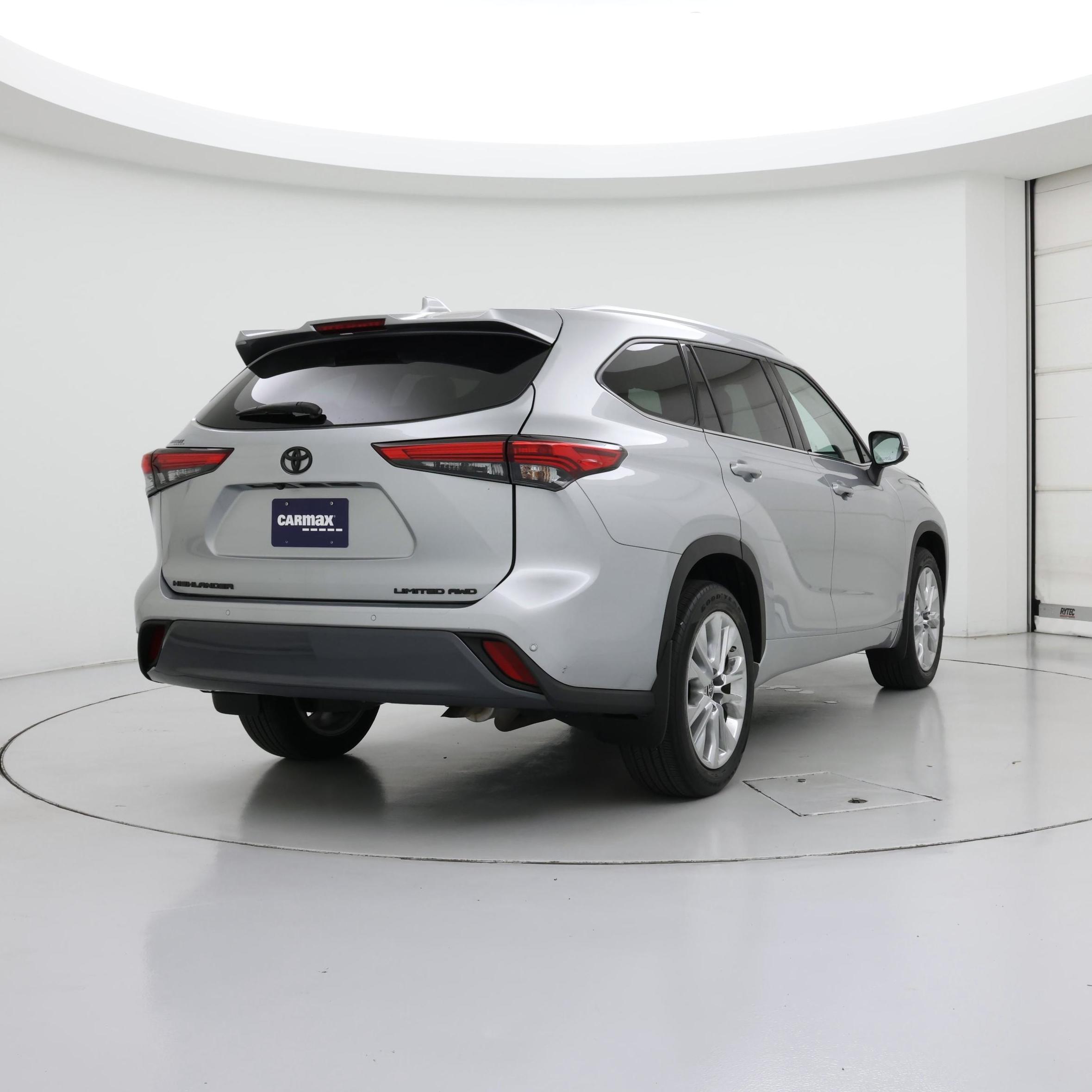 Thumbnail: 2020 Toyota Highlander - 8
