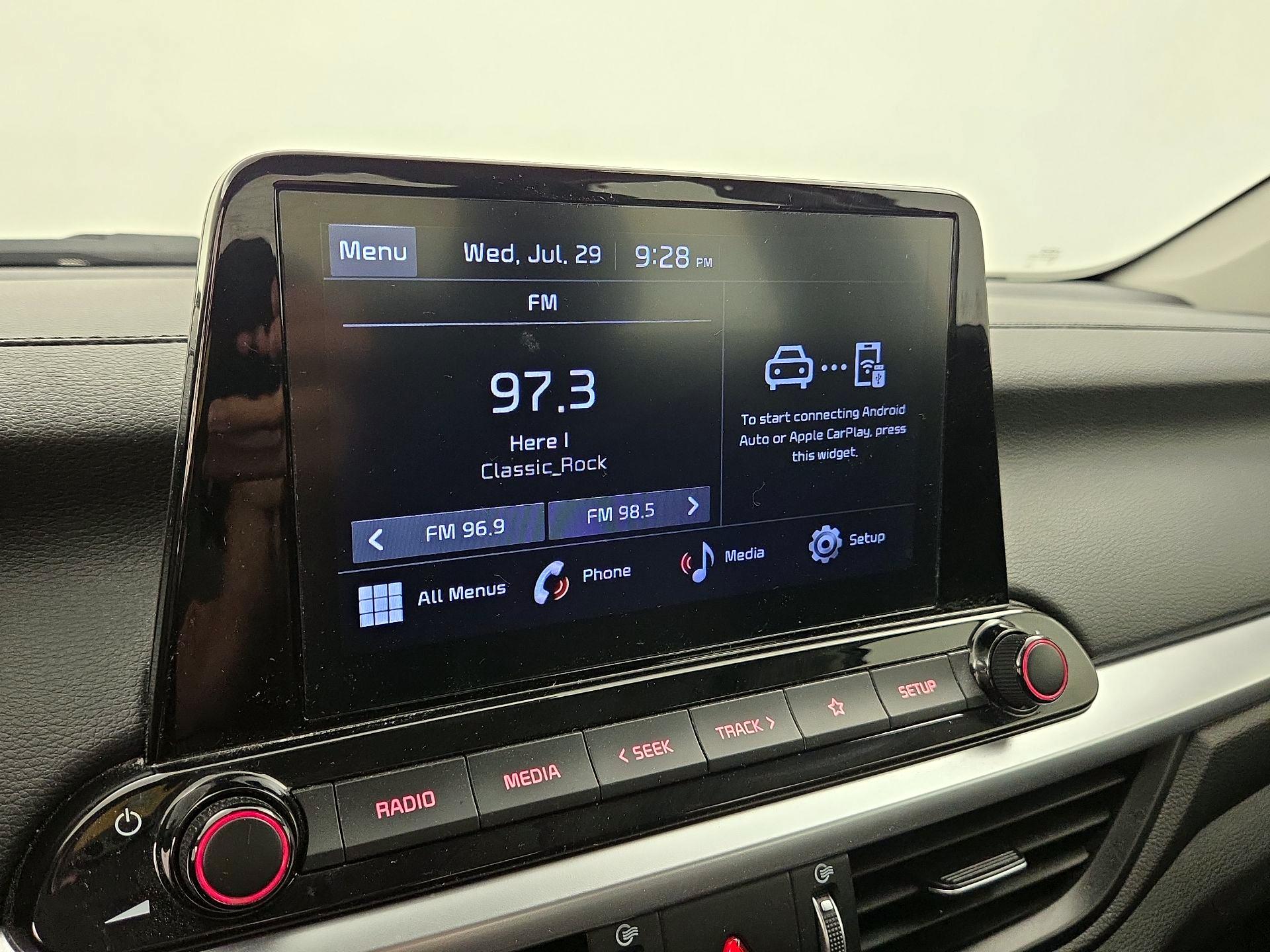 Thumbnail: 2022 Kia Forte - 15