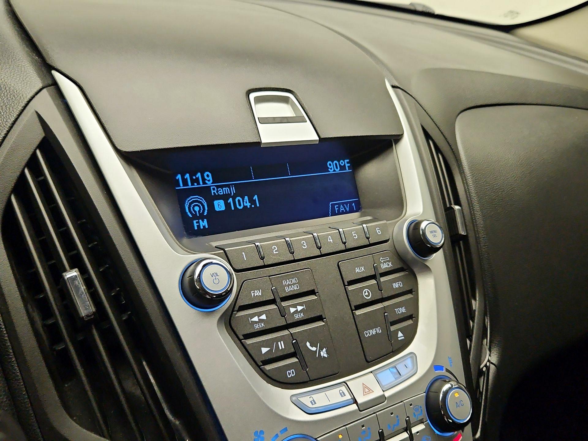 Thumbnail: 2015 Chevrolet Equinox - 13
