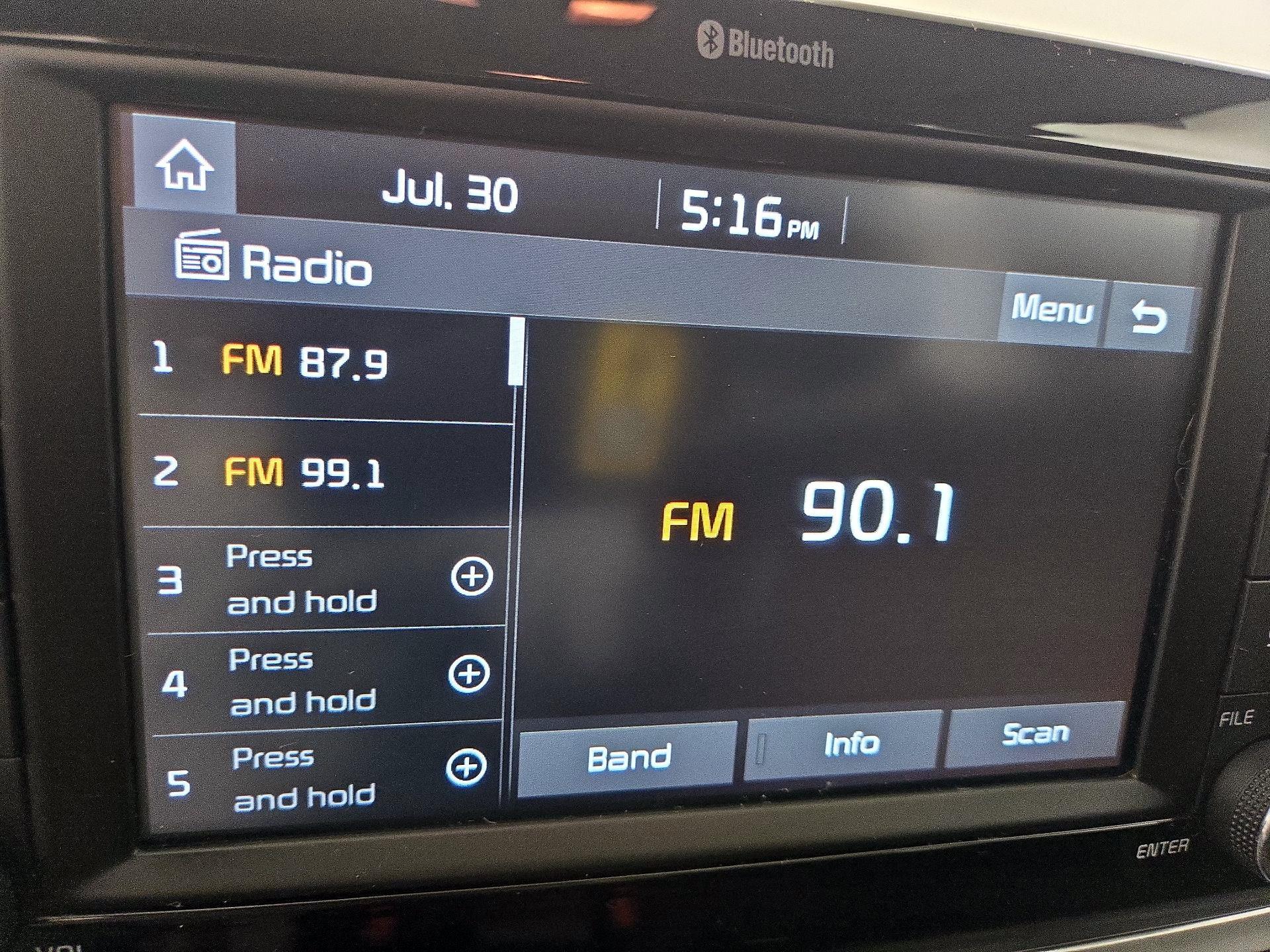 Thumbnail: 2020 Kia Rio5 - 15
