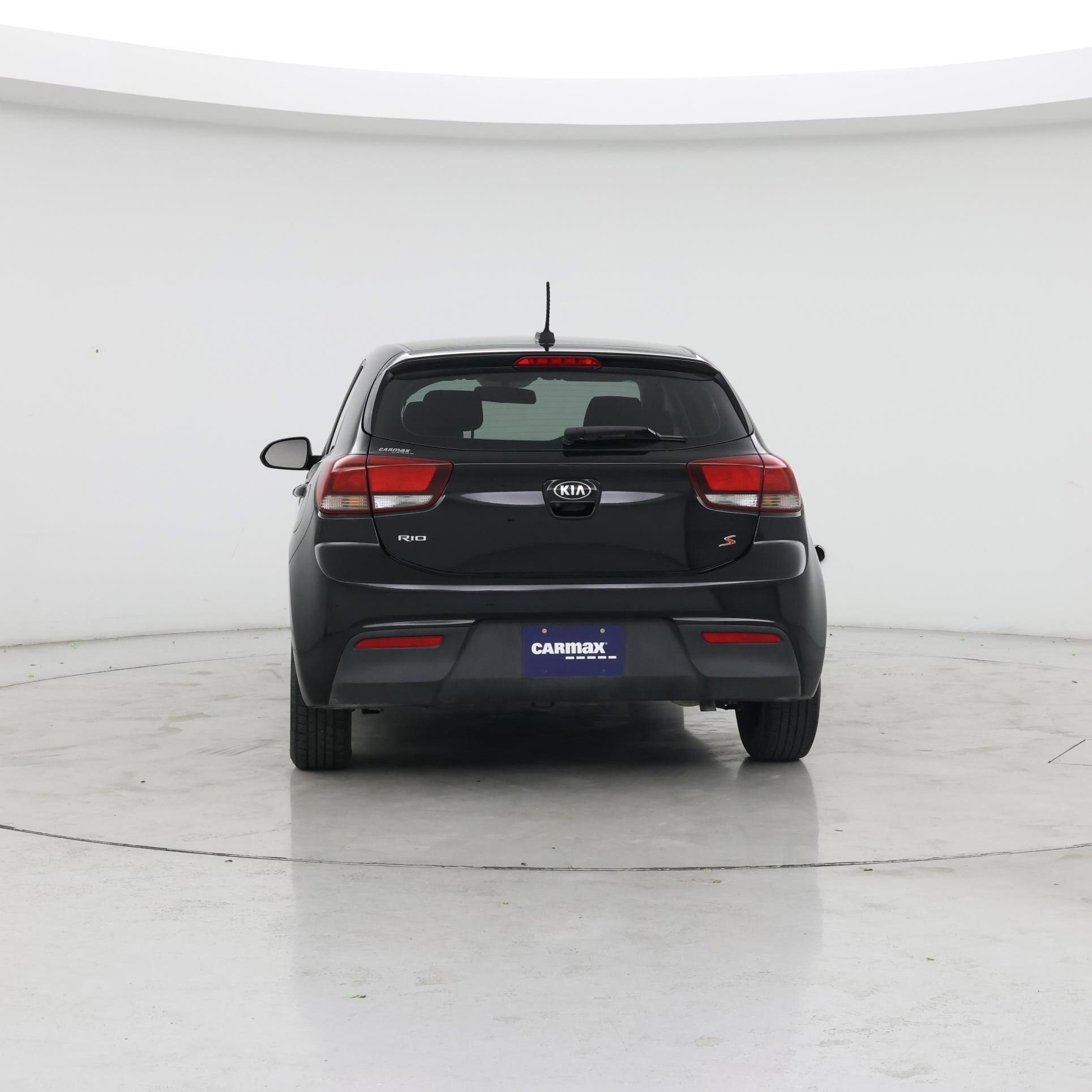 Thumbnail: 2020 Kia Rio5 - 6