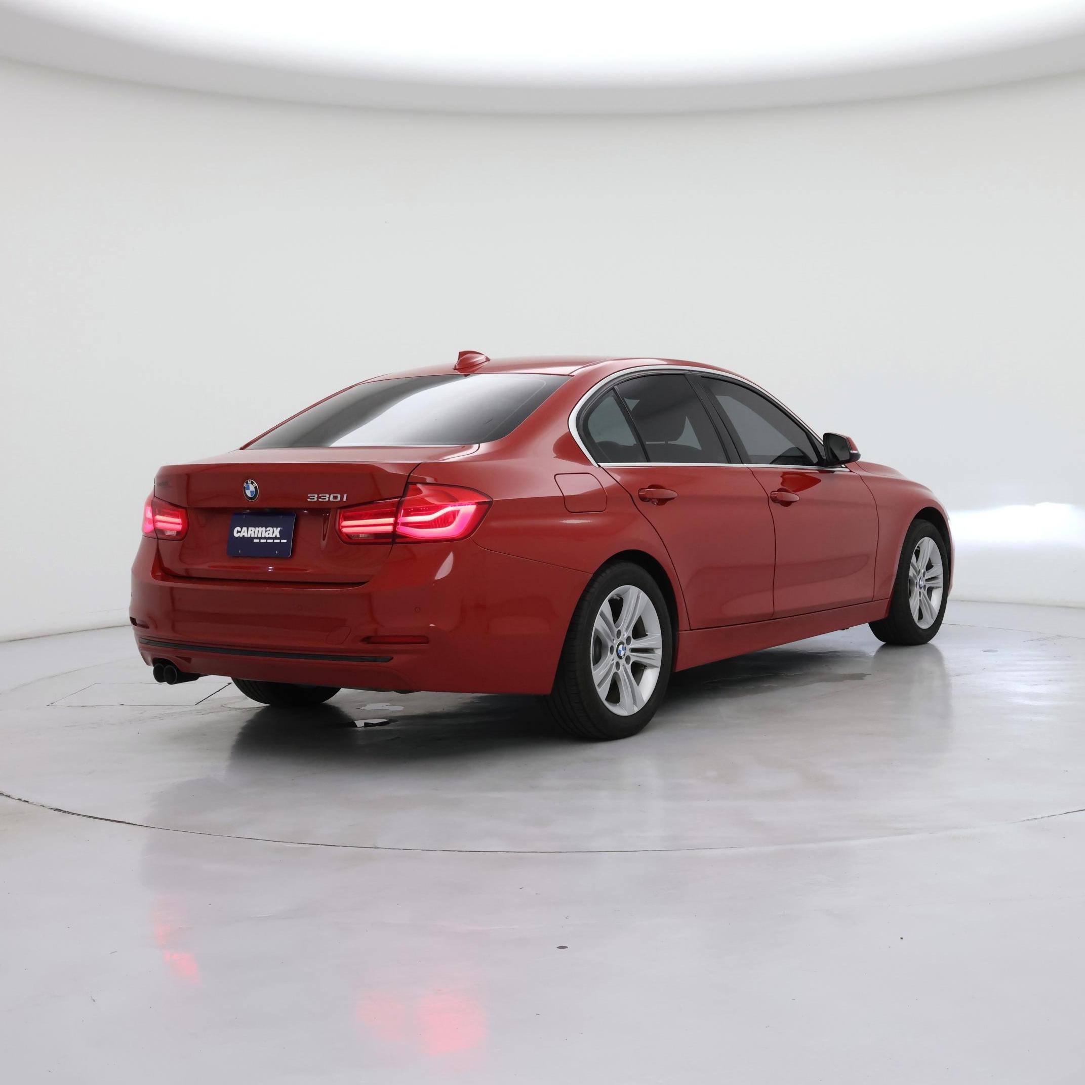 Thumbnail: 2018 BMW 3 Series - 8