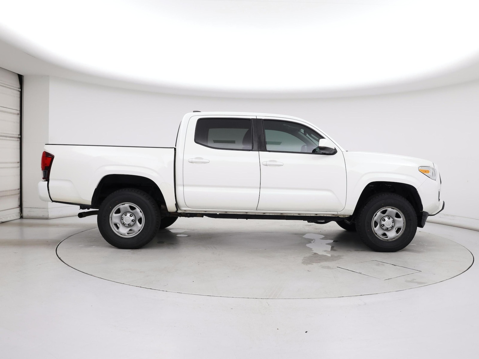 2022 Toyota Tacoma SR - Photo 8