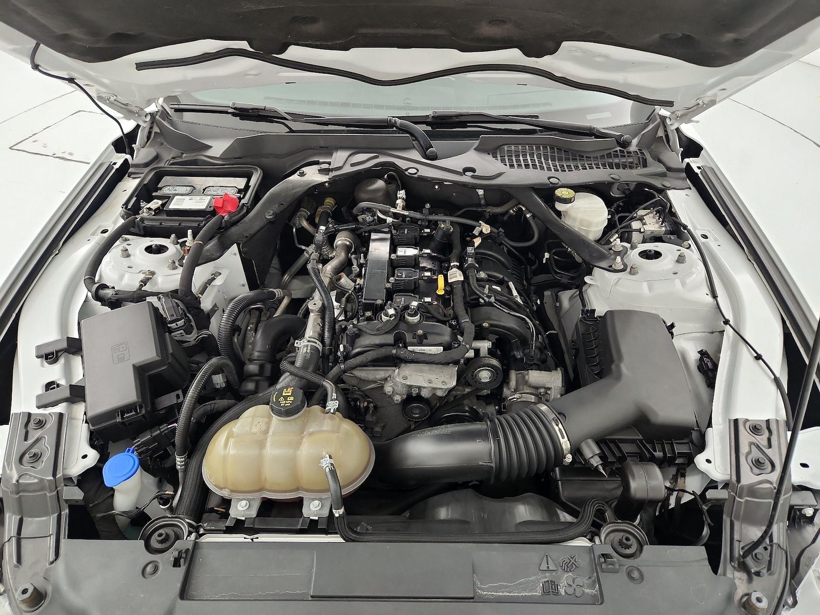 2022 Ford Mustang EcoBoost Premium - Photo 22
