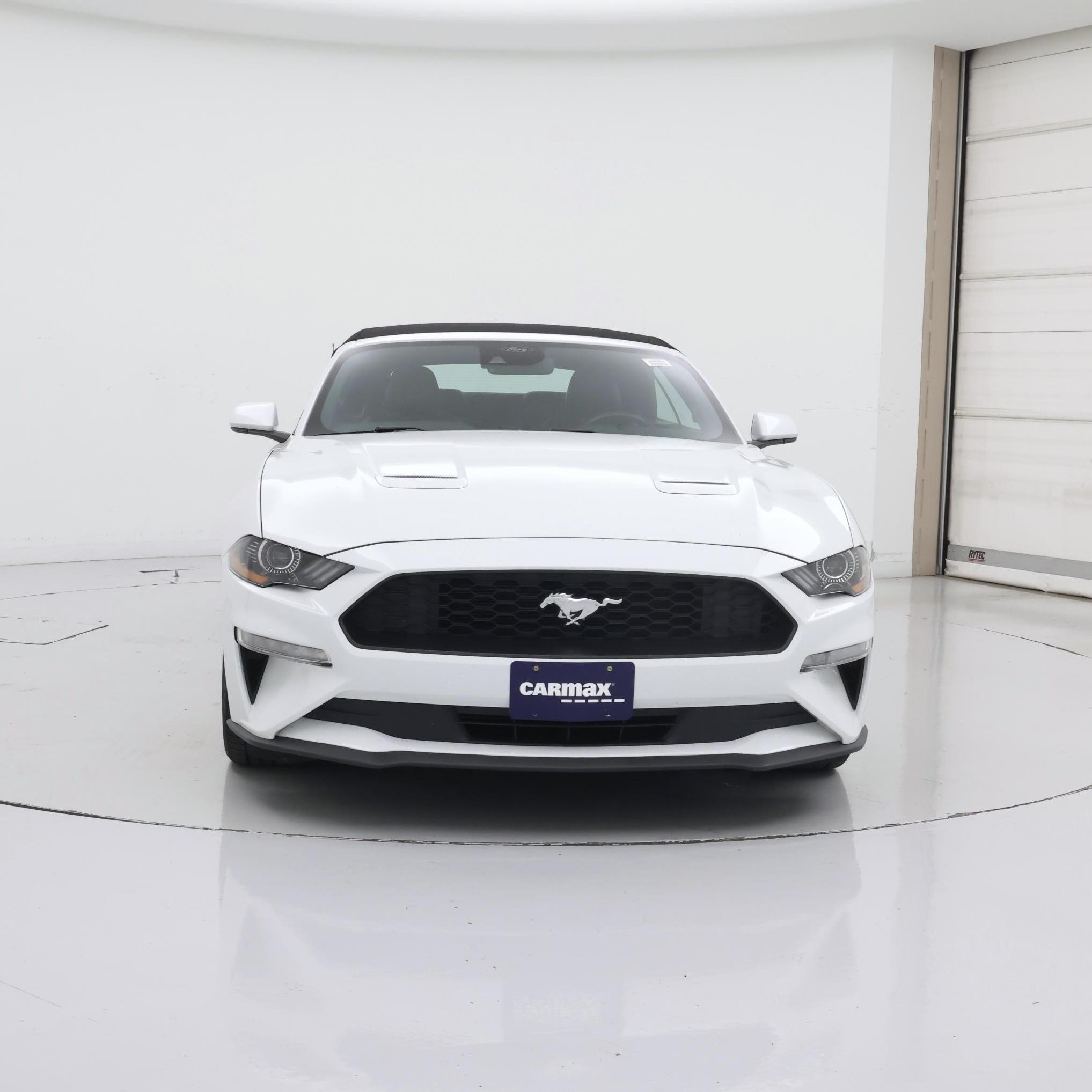 Thumbnail: 2022 Ford Mustang - 5