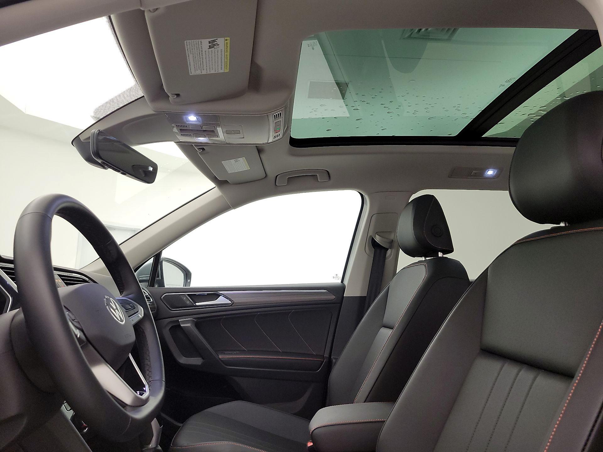Thumbnail: 2024 Volkswagen Tiguan - 20