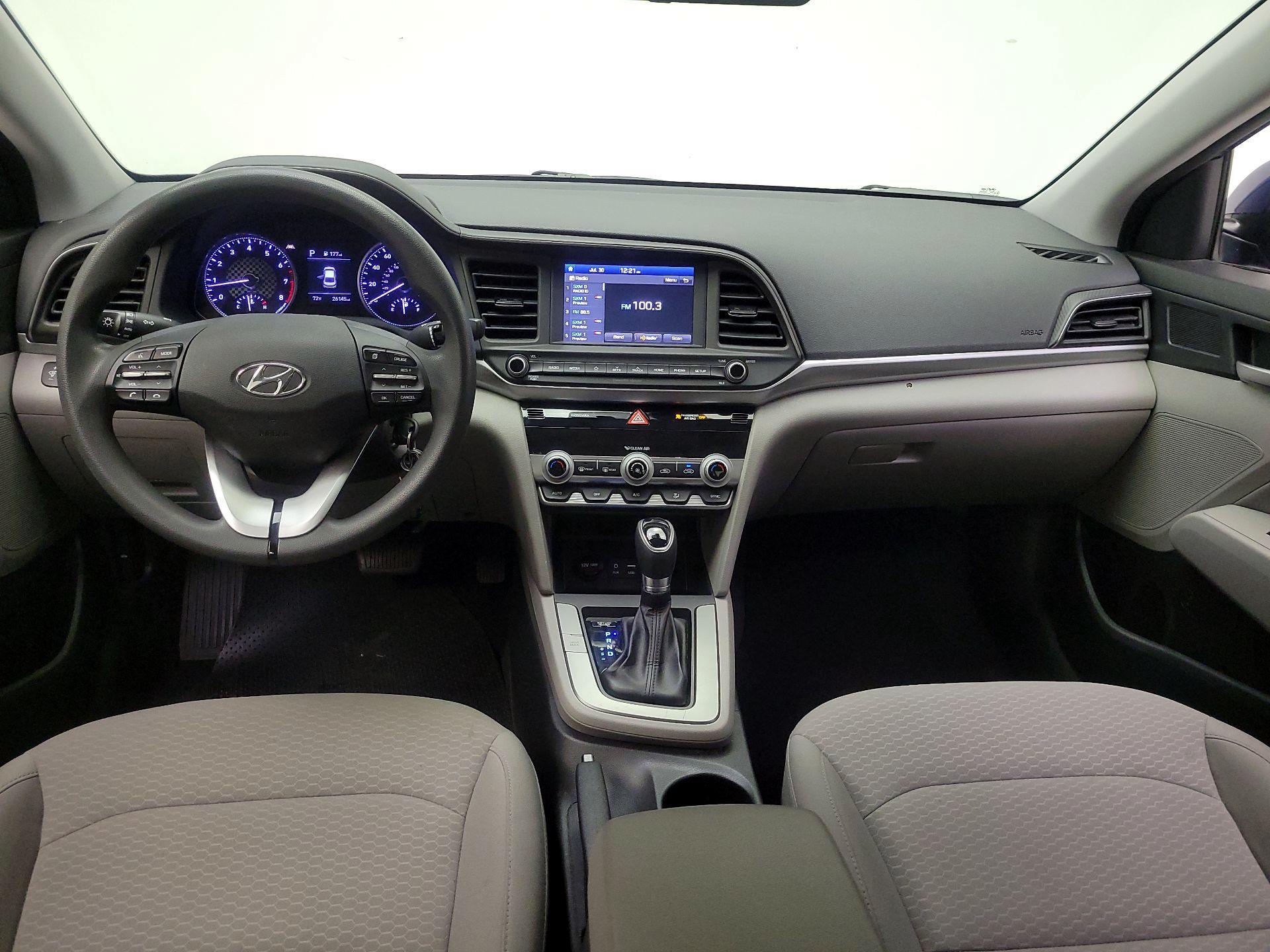Thumbnail: 2020 Hyundai Elantra - 9