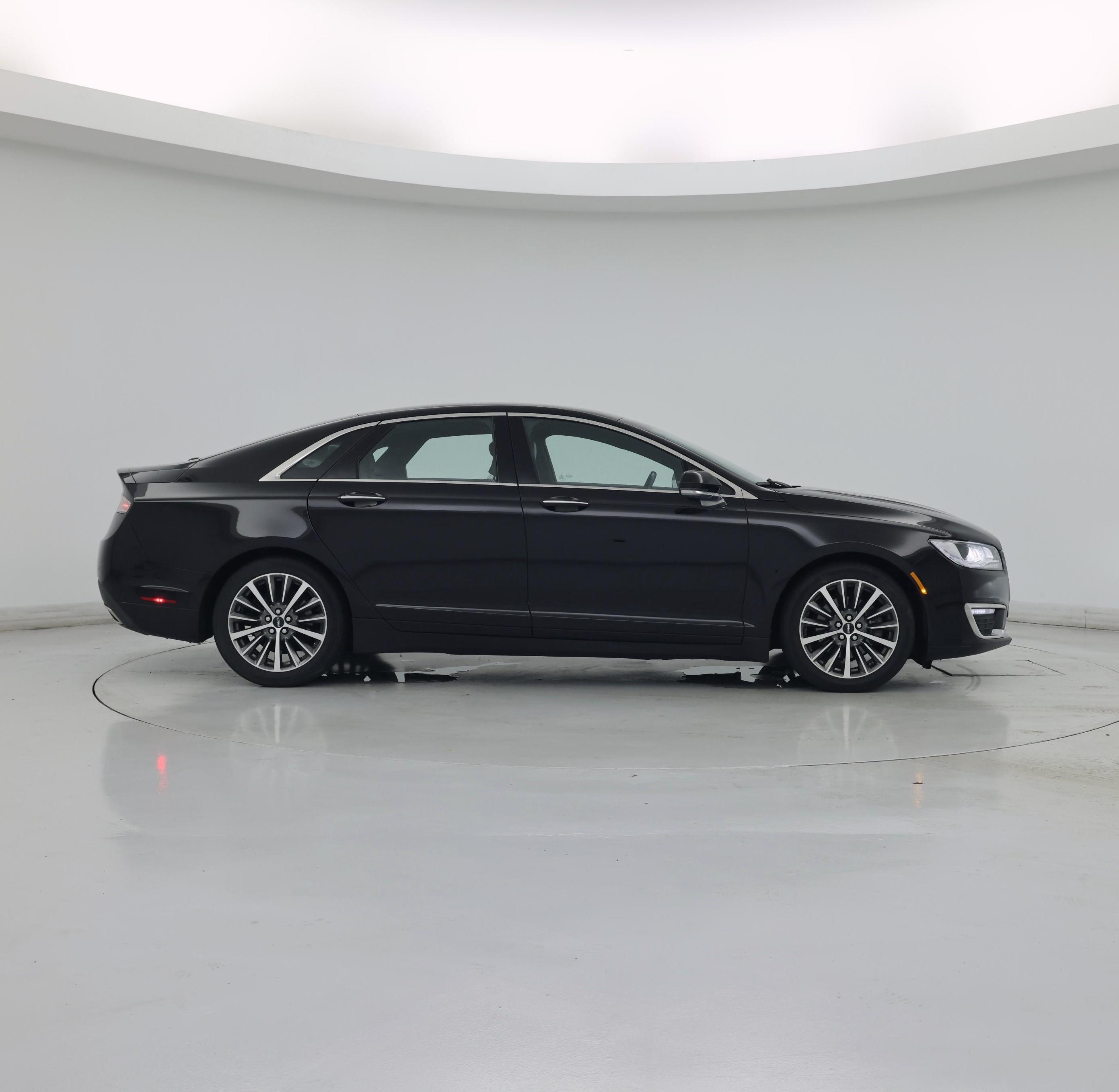 Thumbnail: 2017 Lincoln MKZ - 7