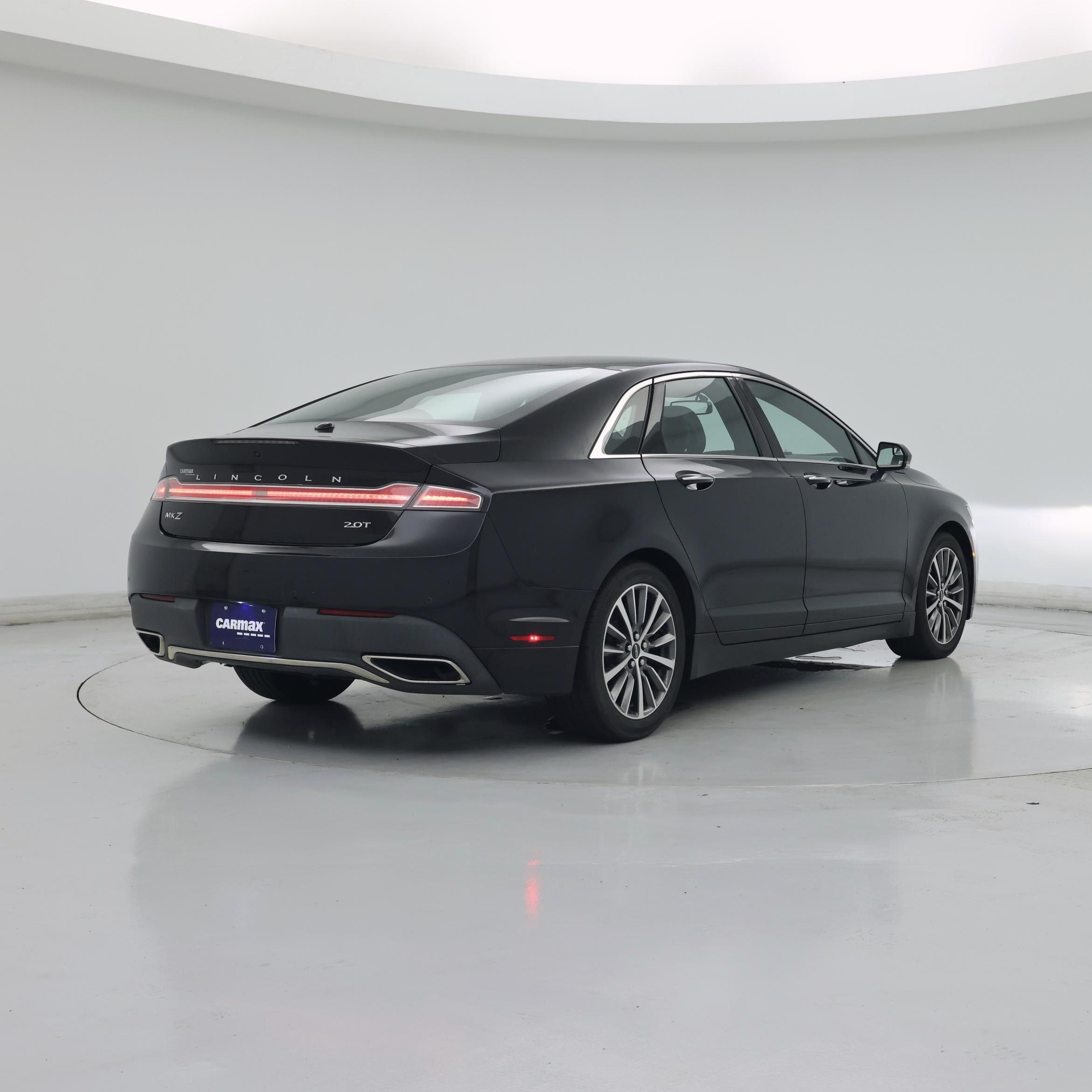 Thumbnail: 2017 Lincoln MKZ - 8